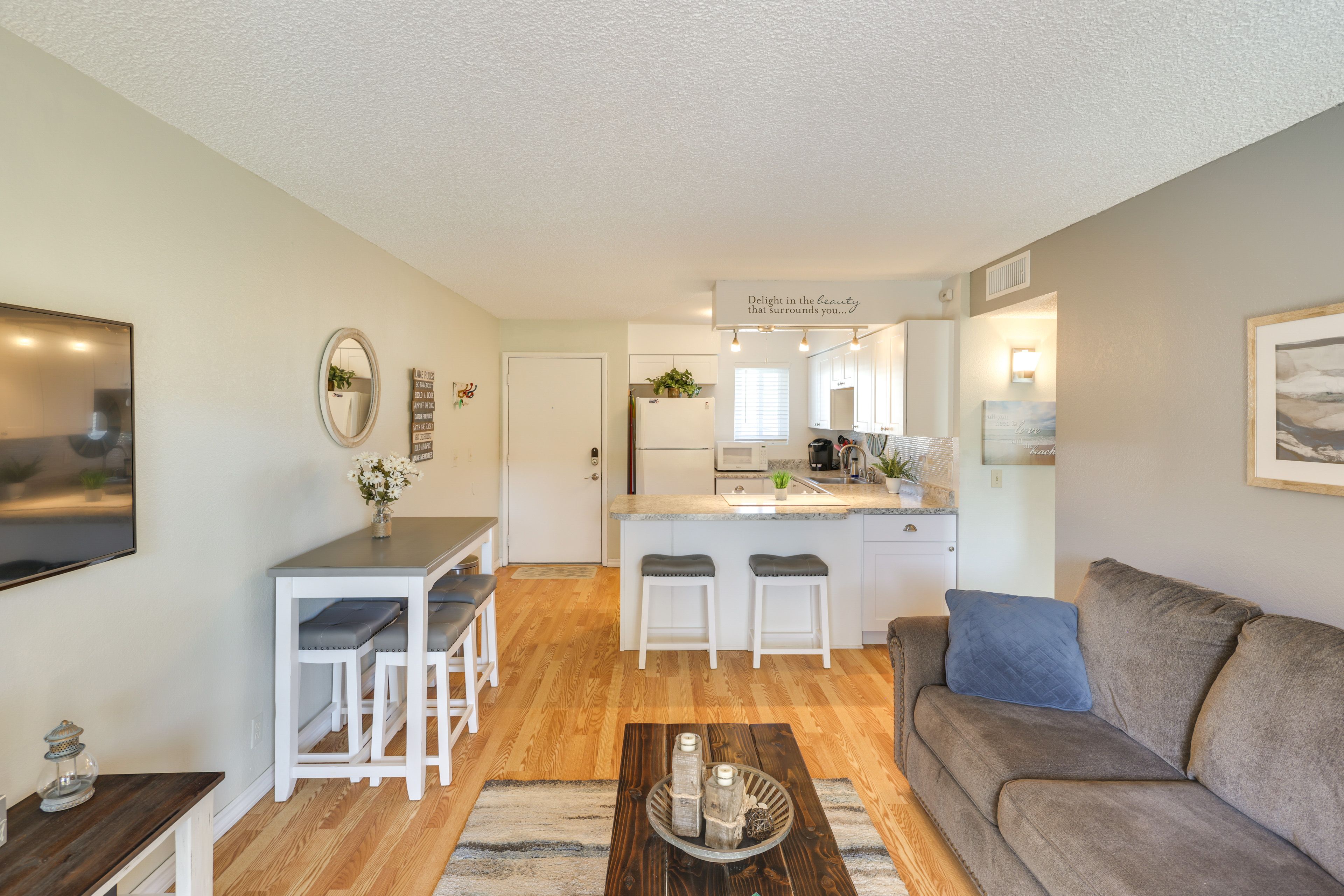 Lake Havasu Vacation Rental | 1BR | 1BA | 672 Sq Ft | 2nd Floor Via Elevator