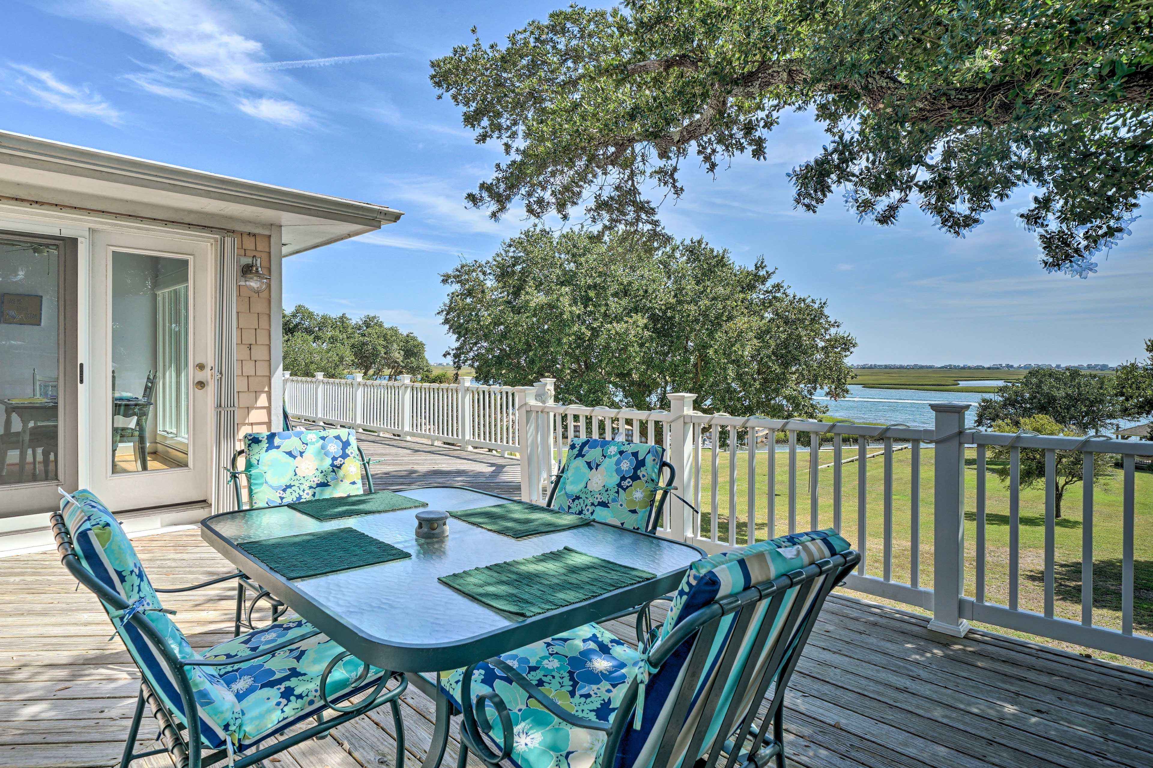 Private Deck