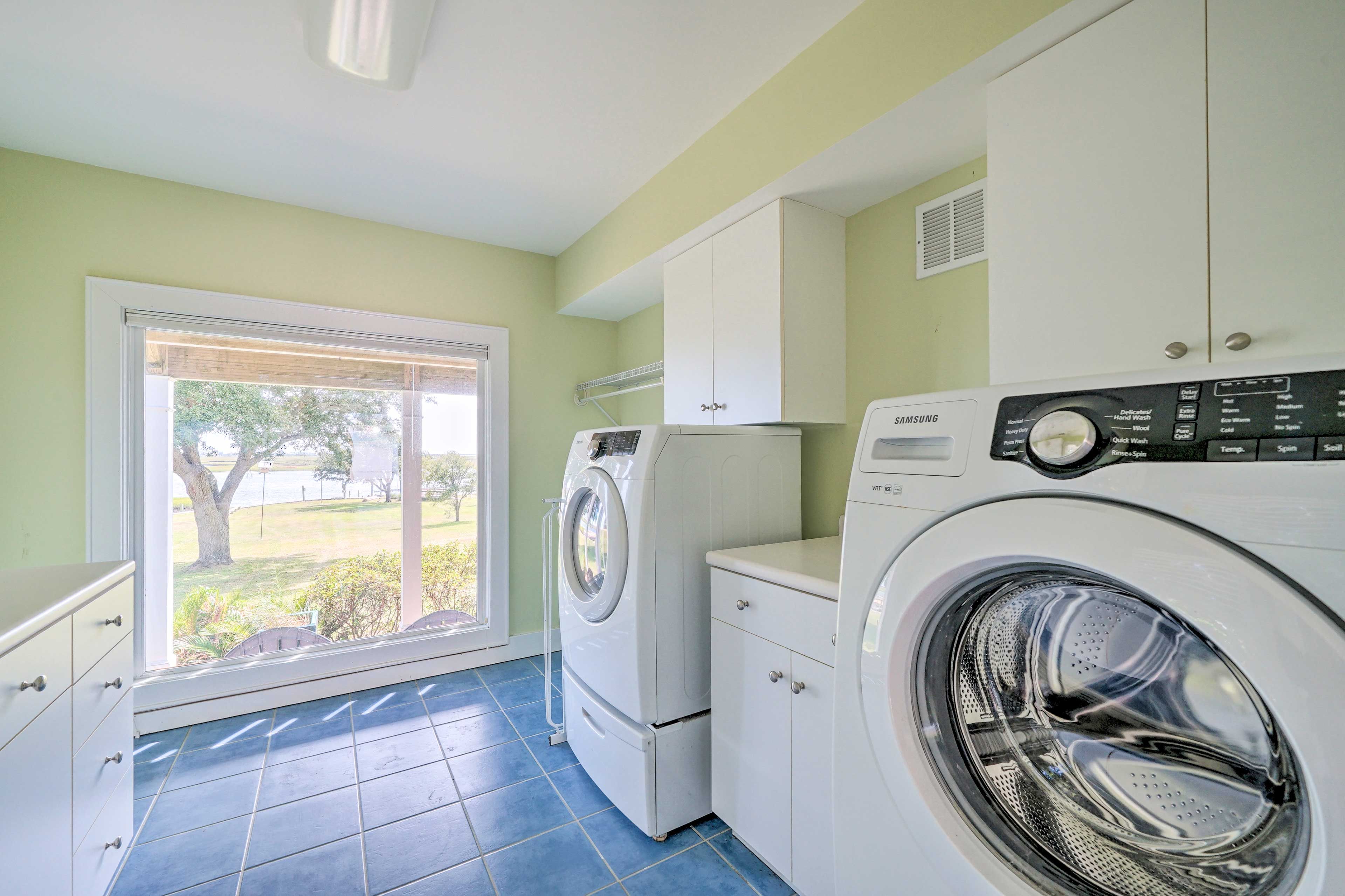 In-Unit Laundry | Lower Level
