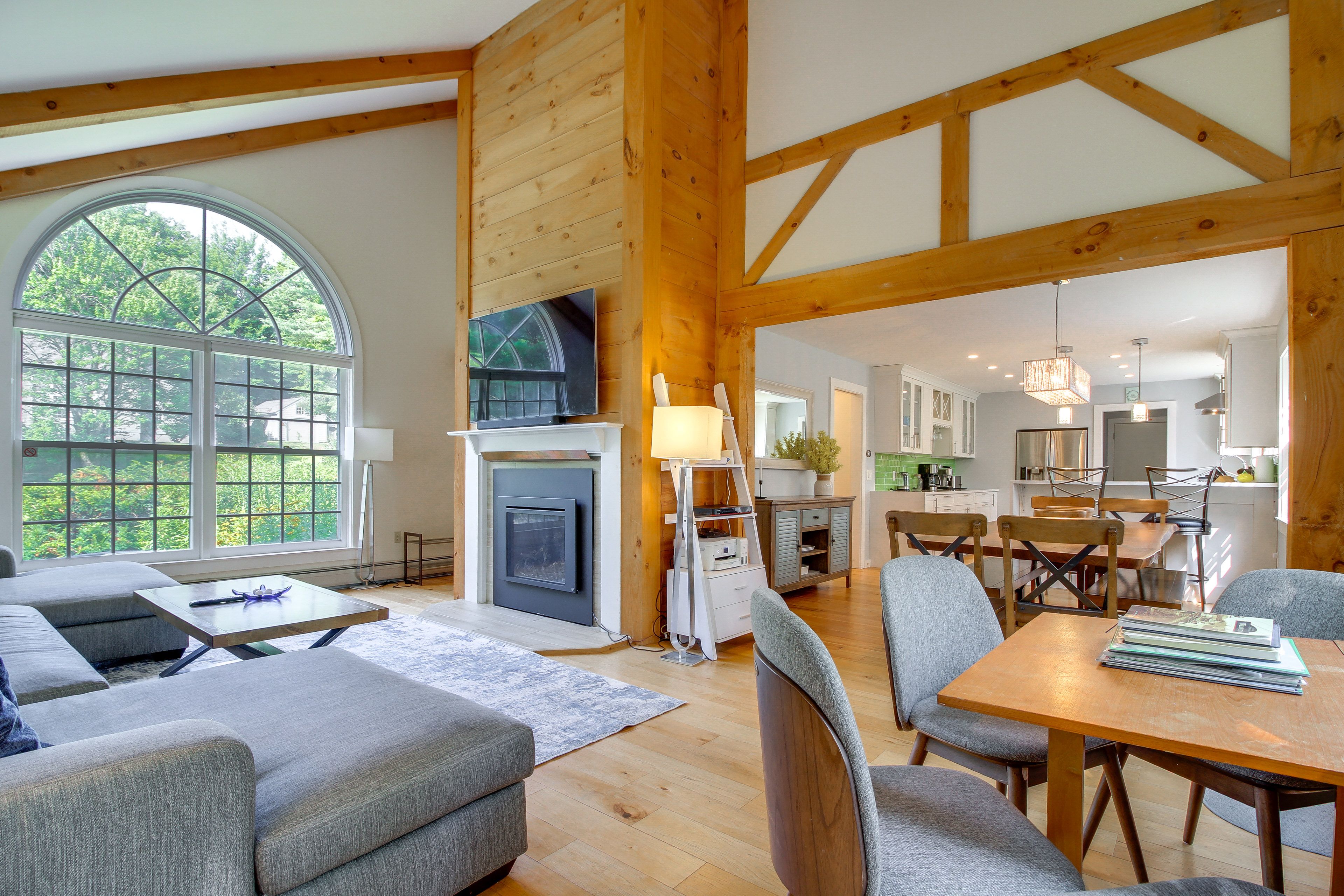 West Dover Vacation Rental | 4BR | 3.5BA | 2,856 Sq Ft | 3-Story Home