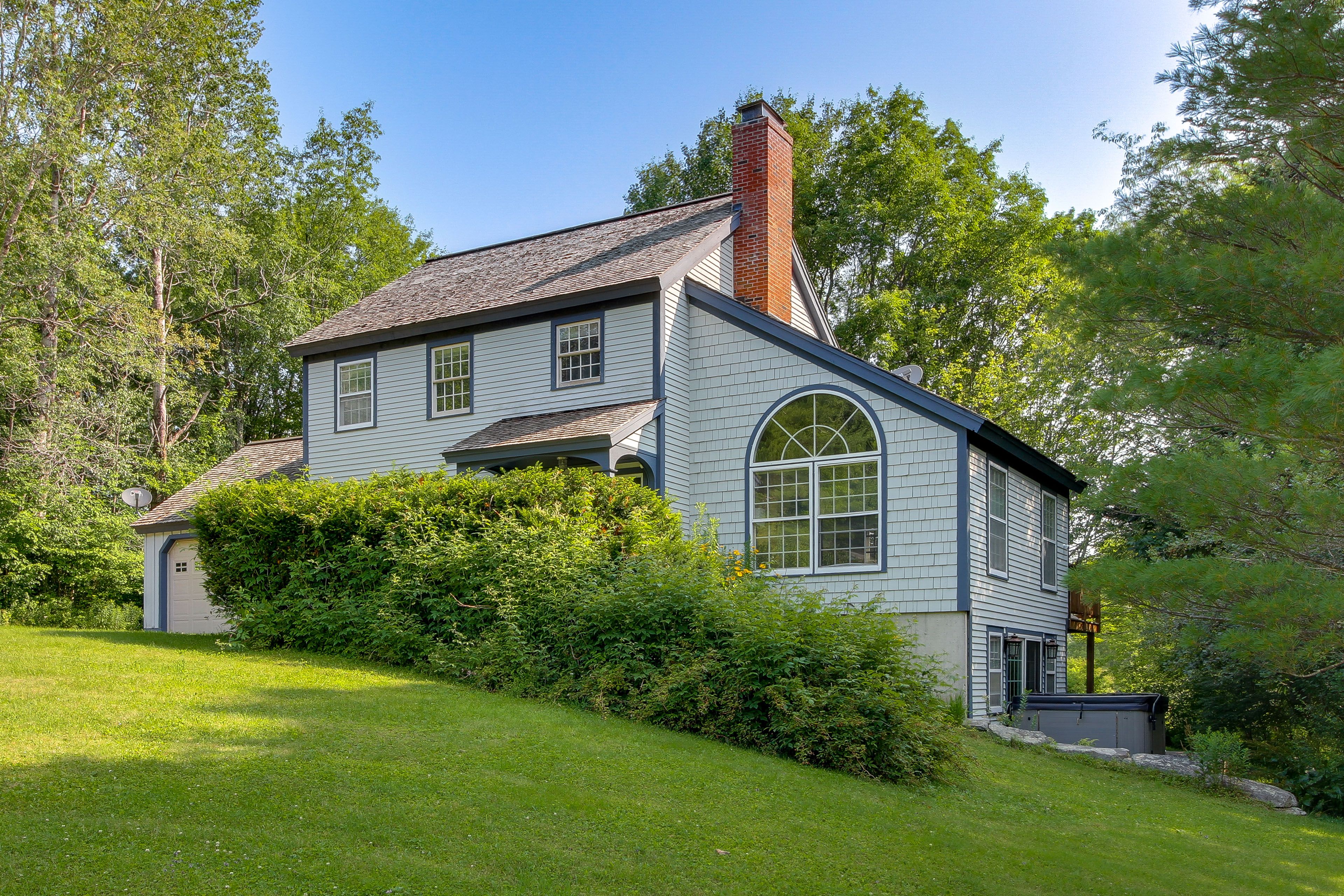 House Exterior | Keyless Entry