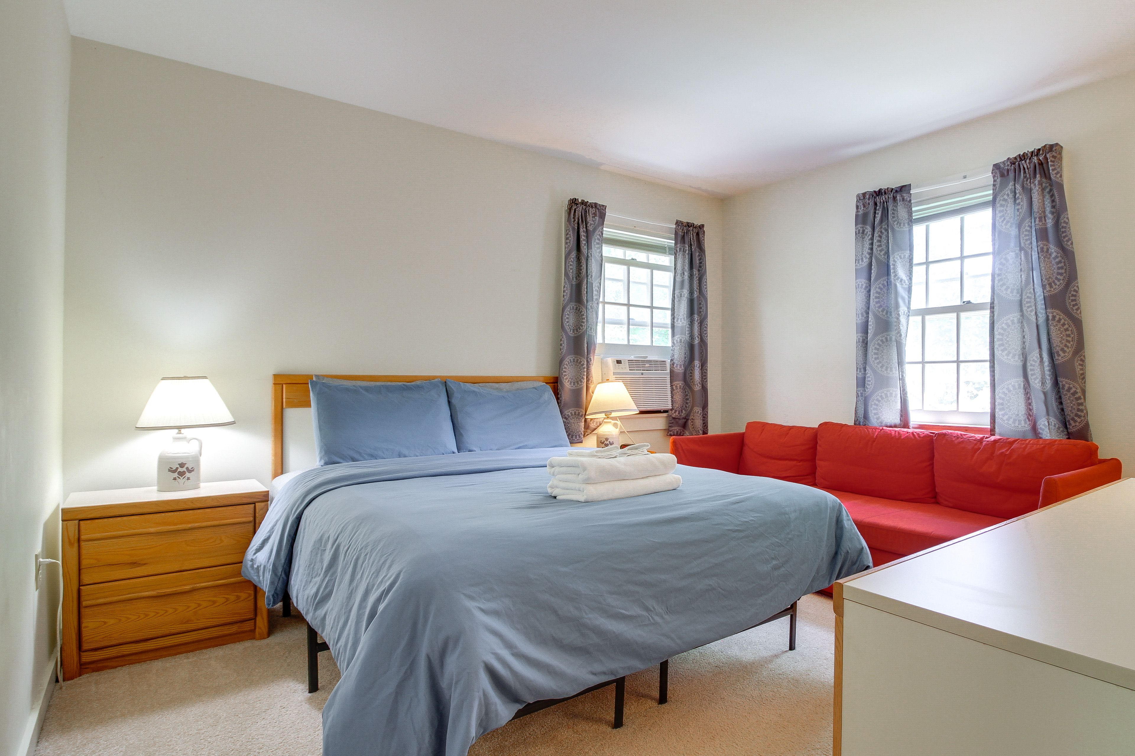 Bedroom 3 | Full Bed | 3rd Floor