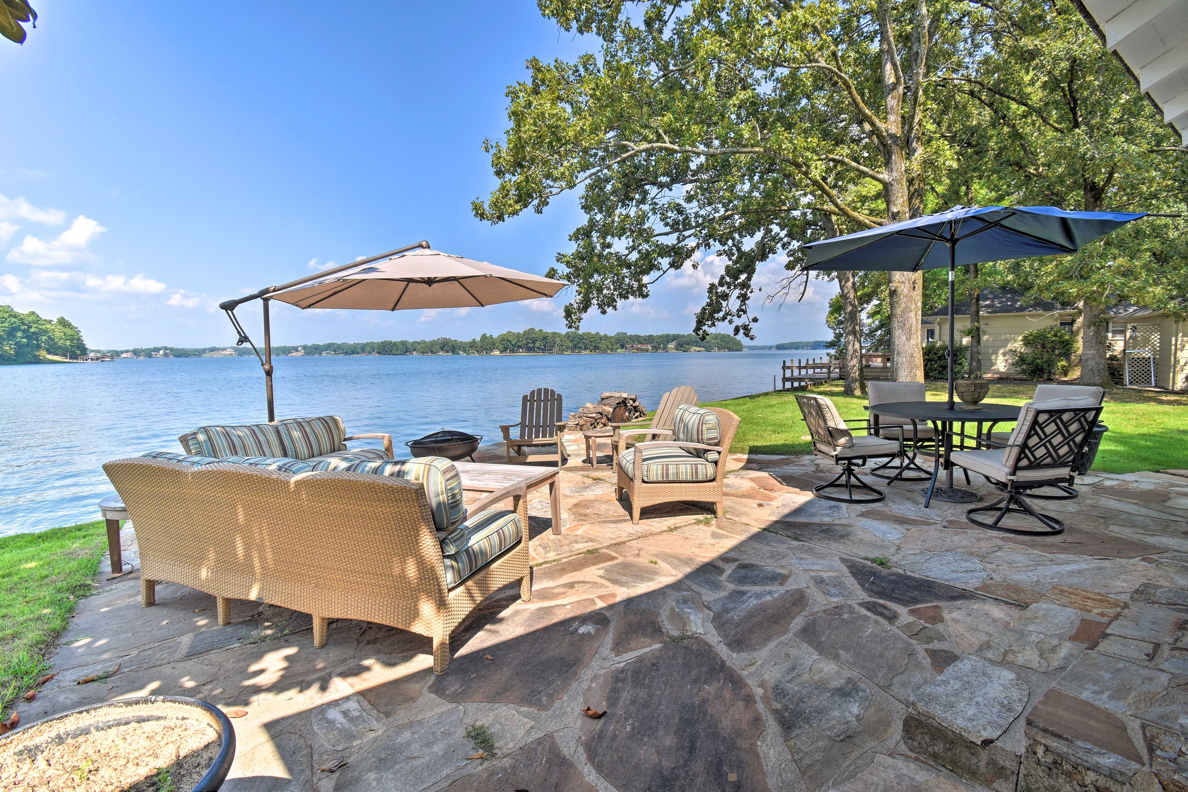 Furnished Patio