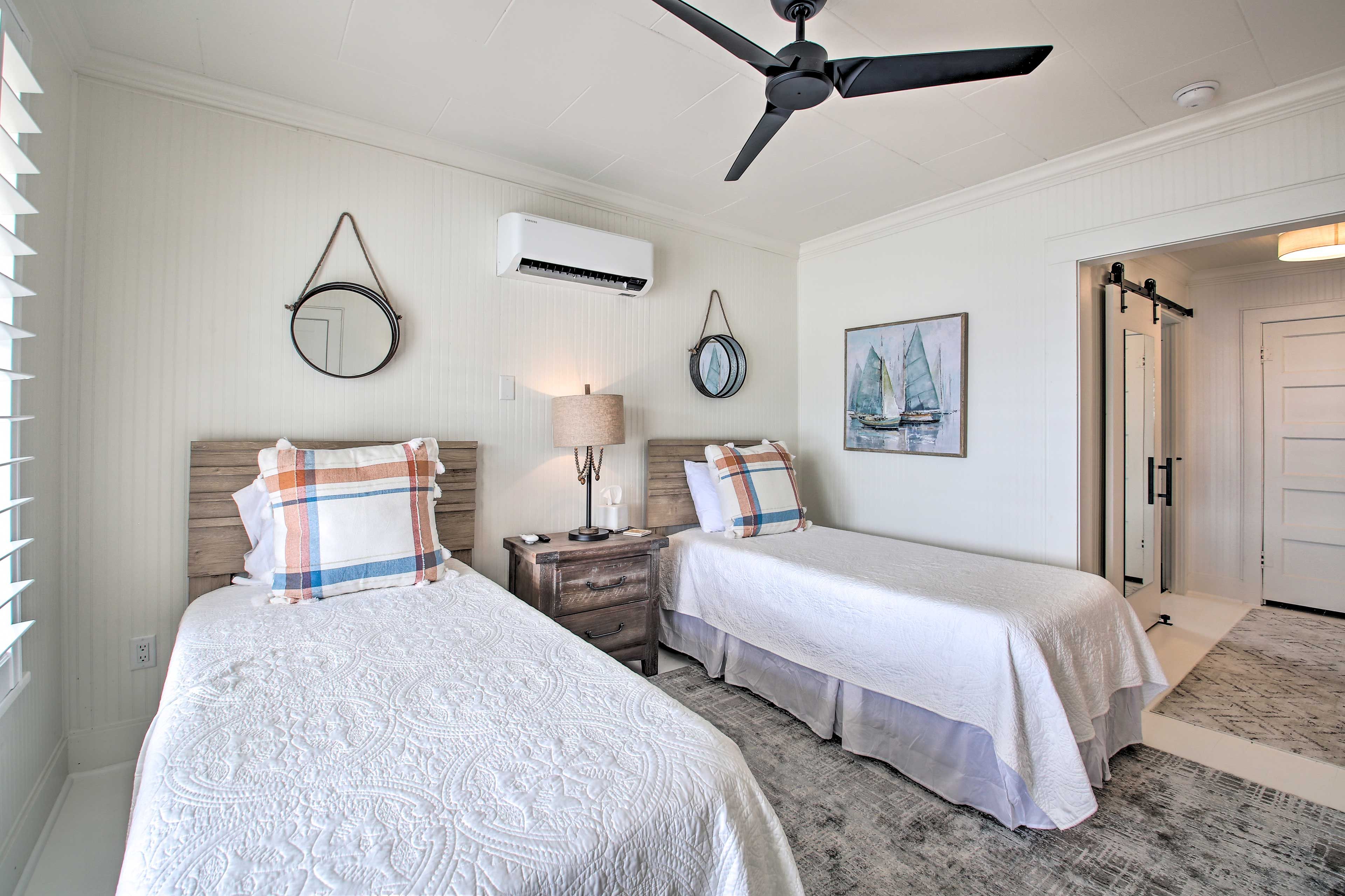 Bedroom 3 | 2 Twin Beds