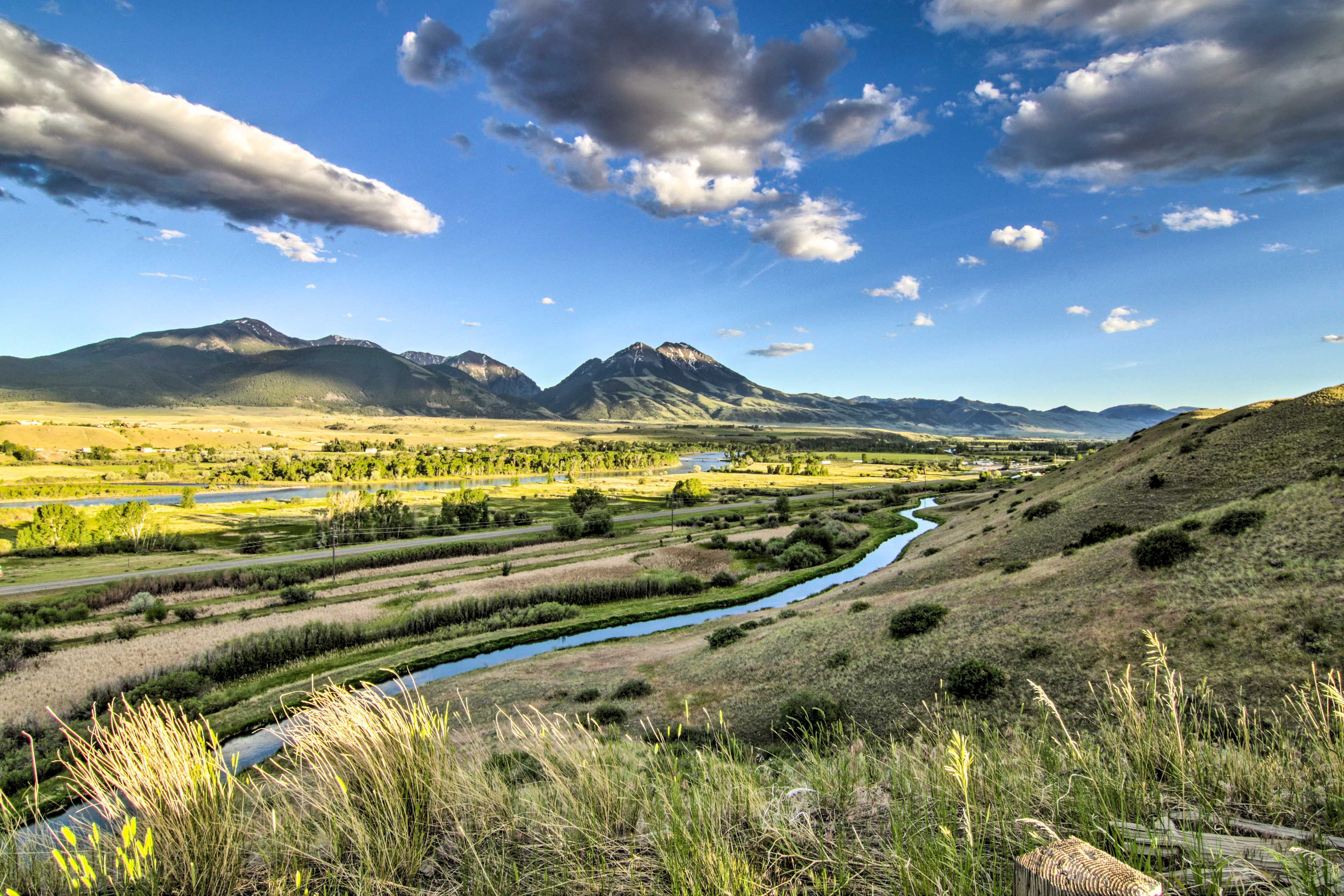 Nearby Attractions | Mountain Views