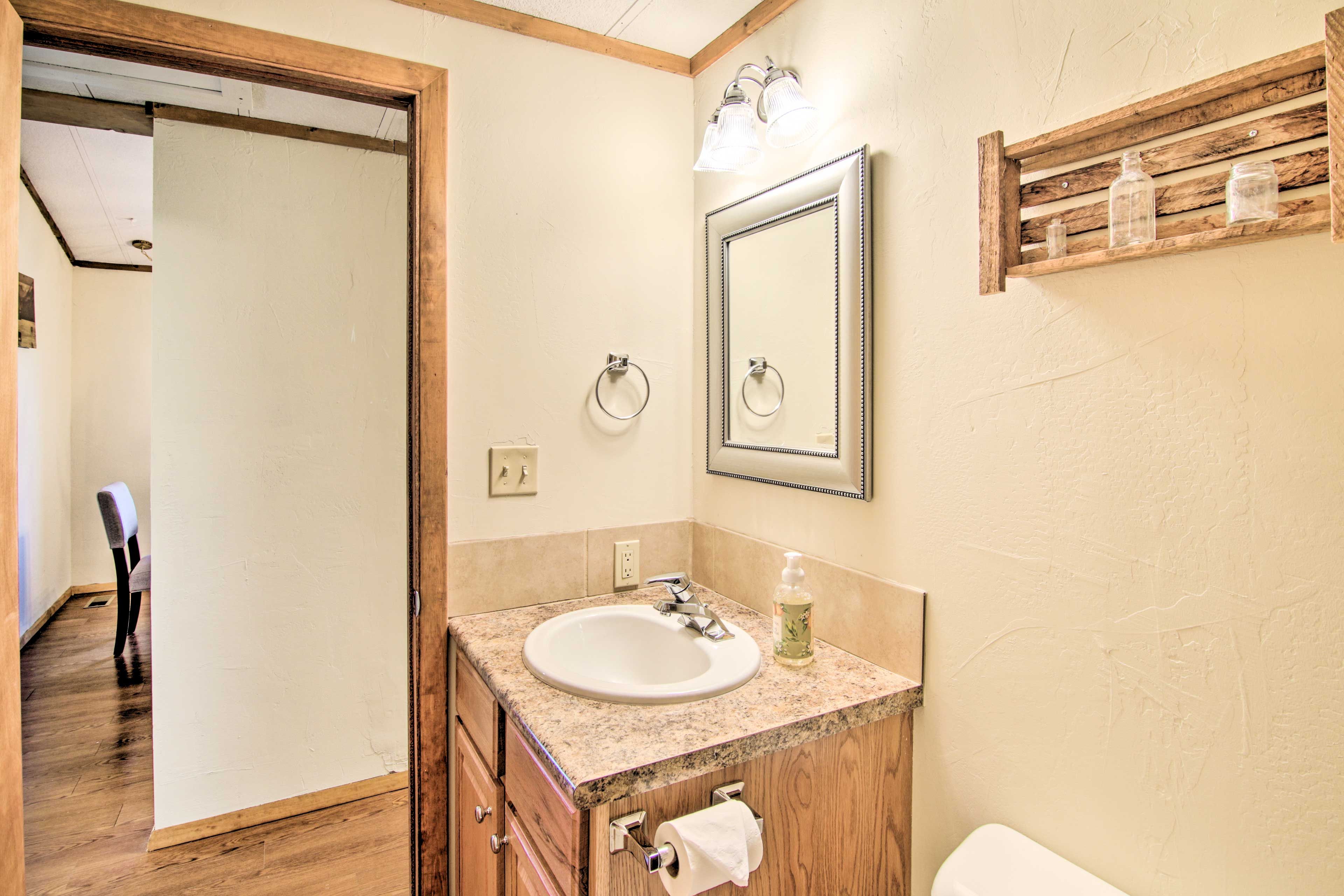 Full Bathroom