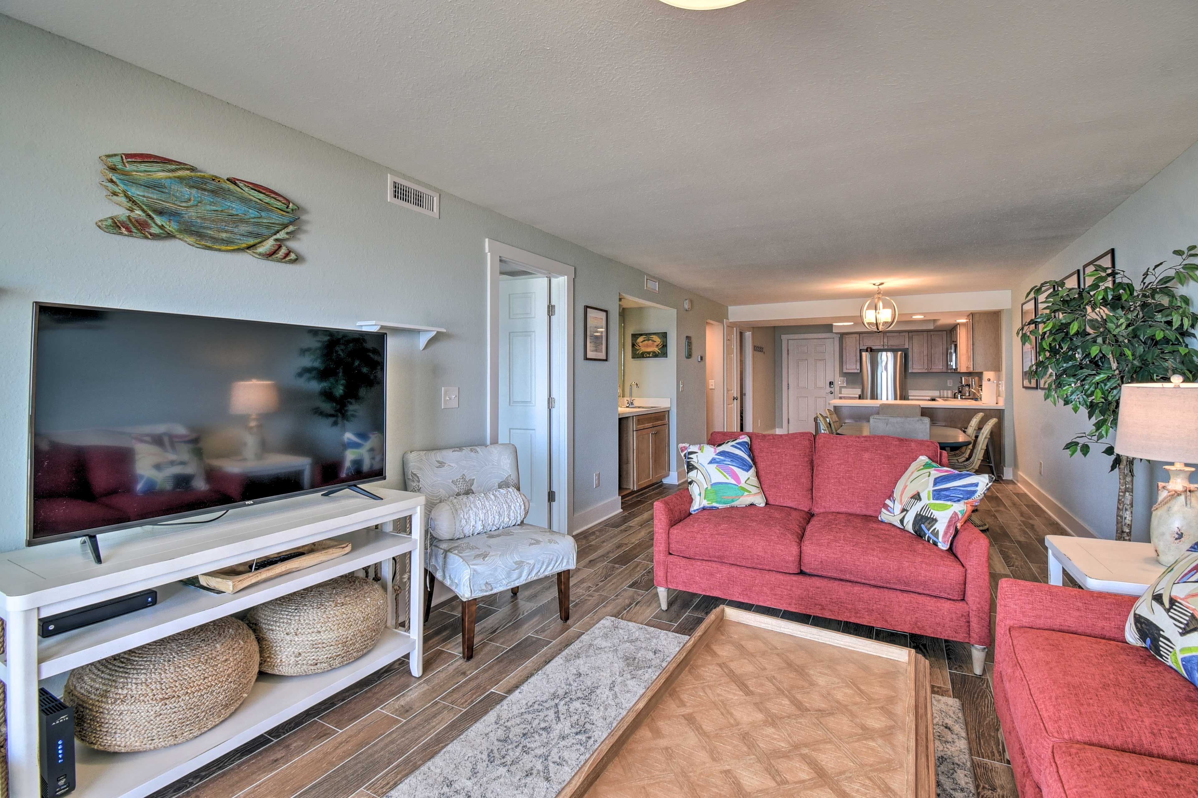 Nags Head Vacation Rental | 2BR | 2BA | 3rd-Story Condo | 1,025 Sq Ft