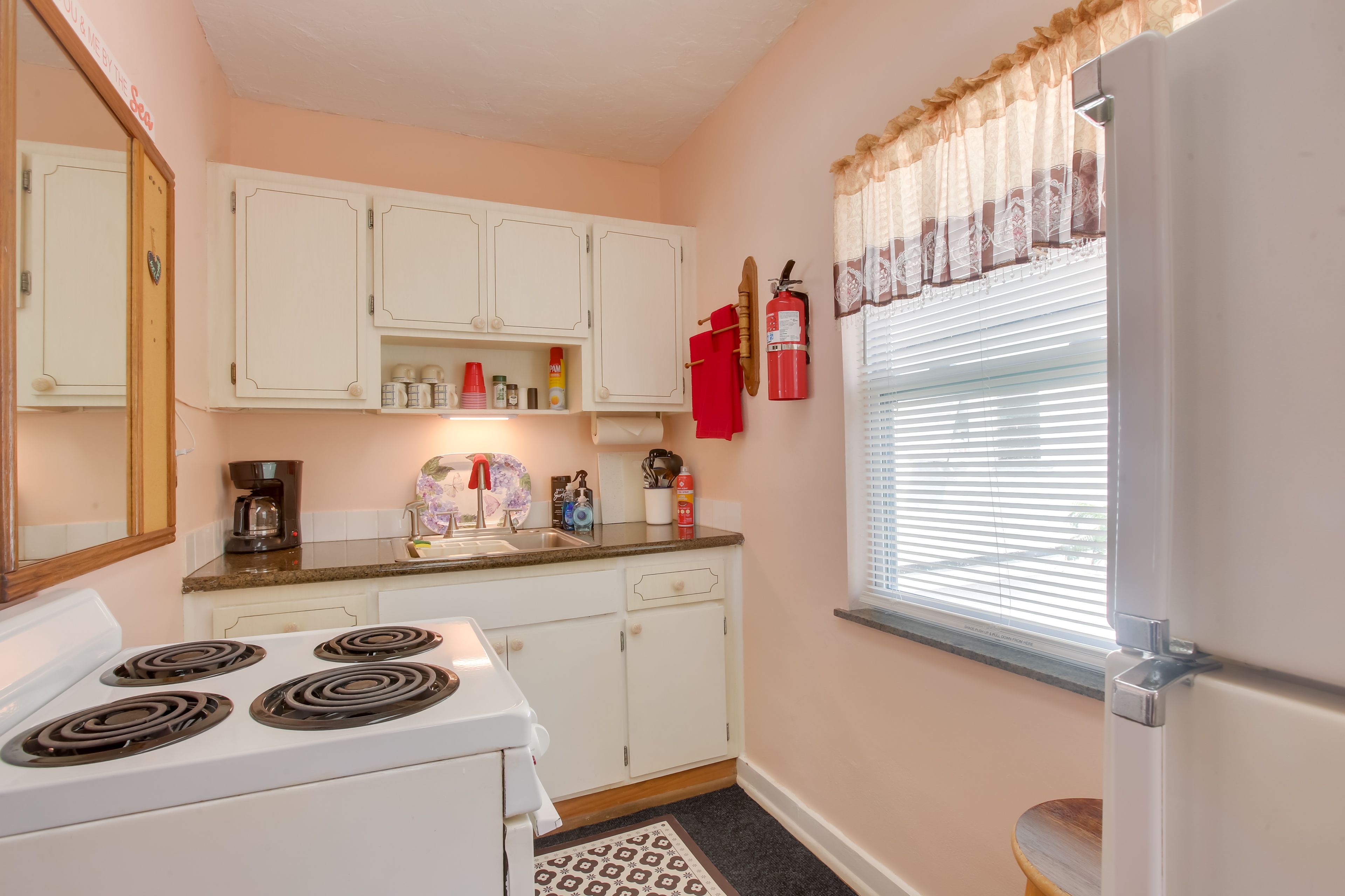 Kitchen | Well-Equipped | Cooking Basics