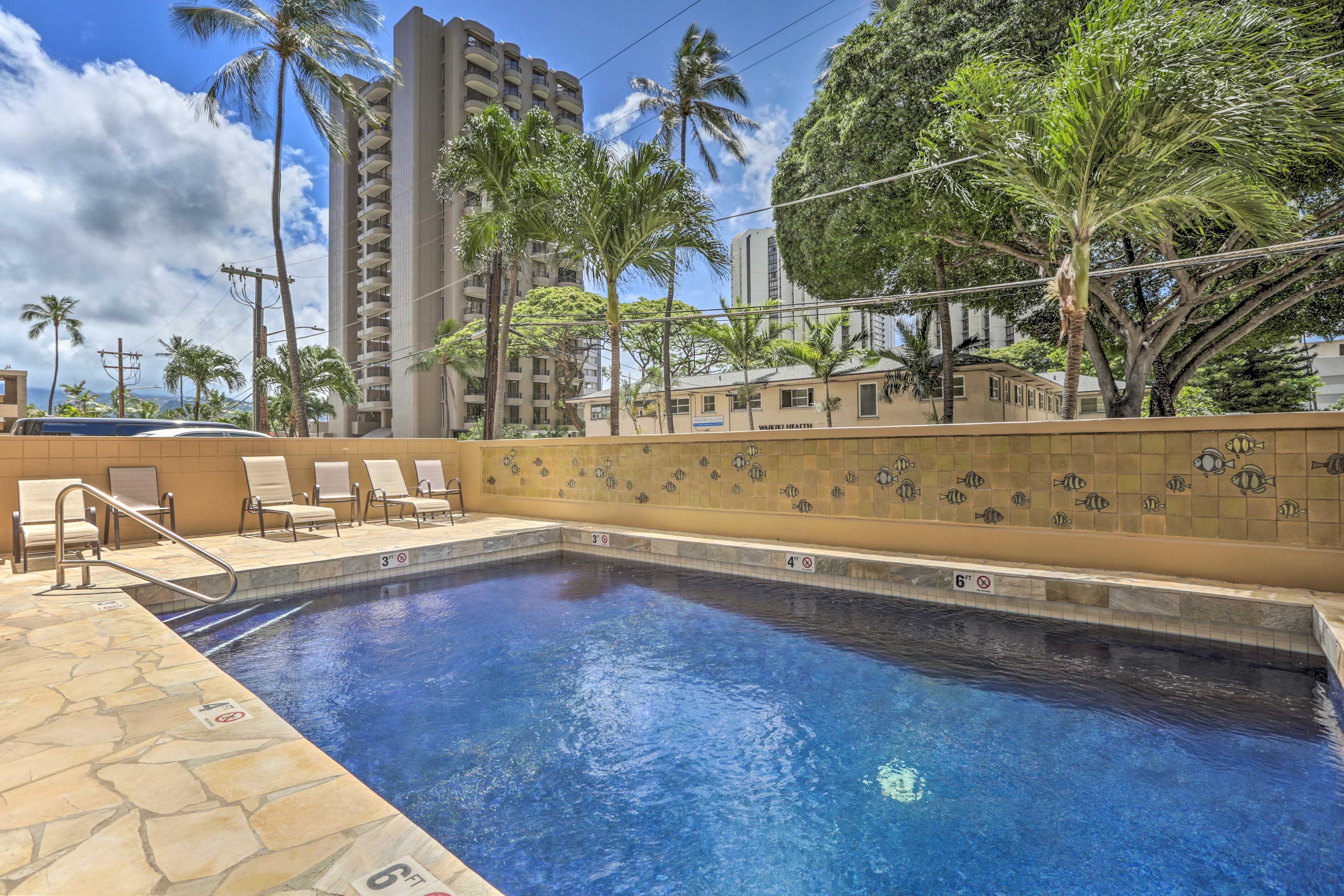Community Outdoor Pool
