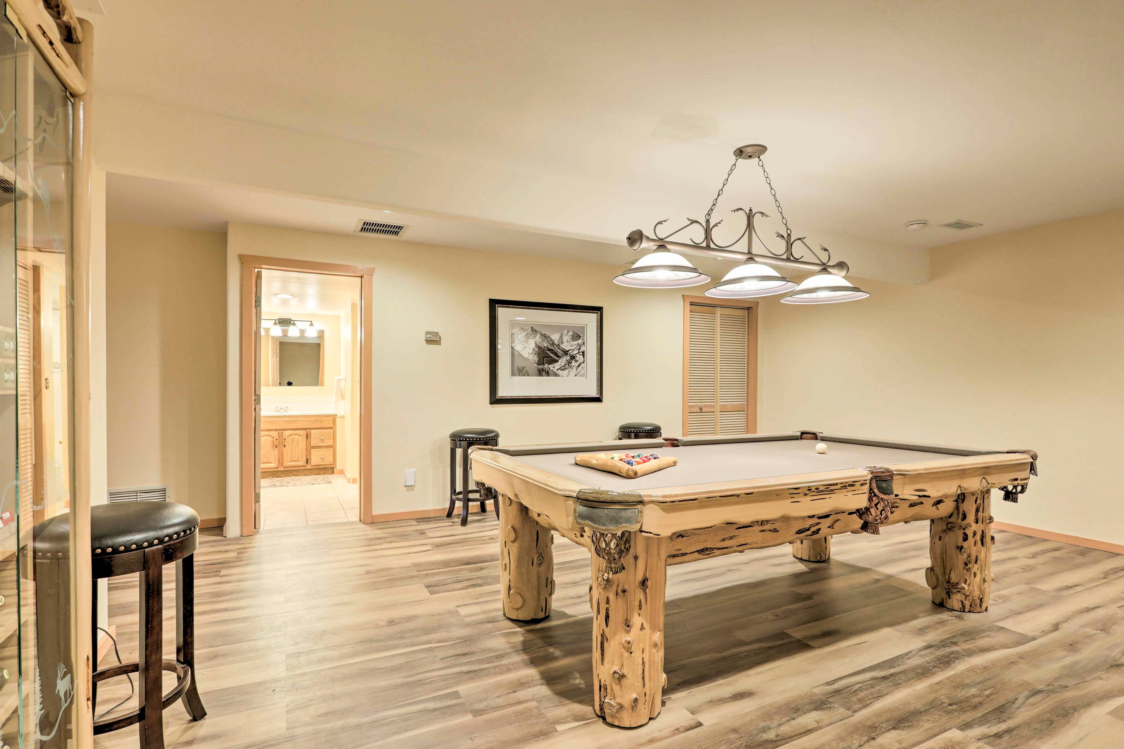 Game Room | Pool Table