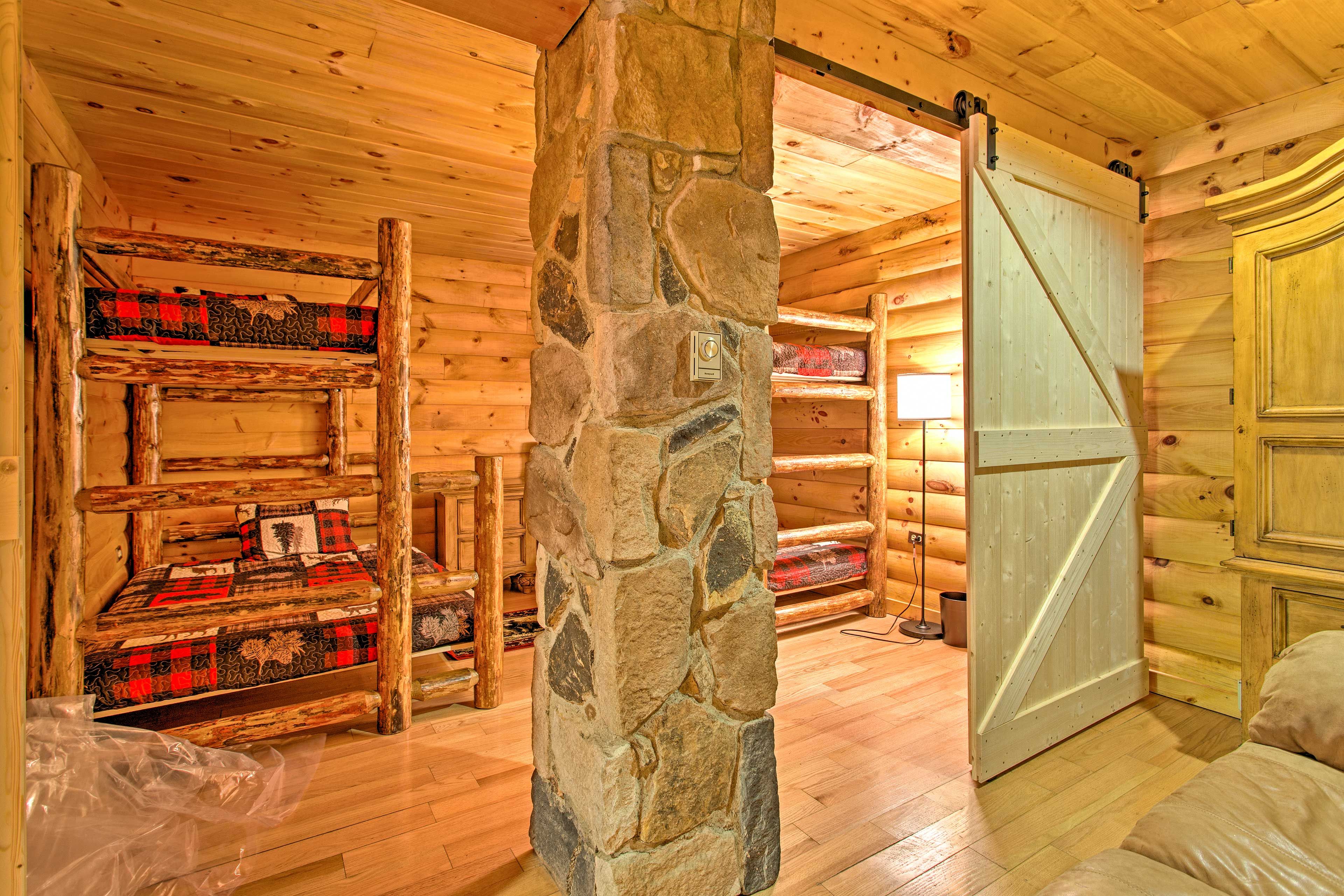 Bedroom 4 | Ground Floor | 2 Twin/Full Bunk Beds | Linens Not Provided