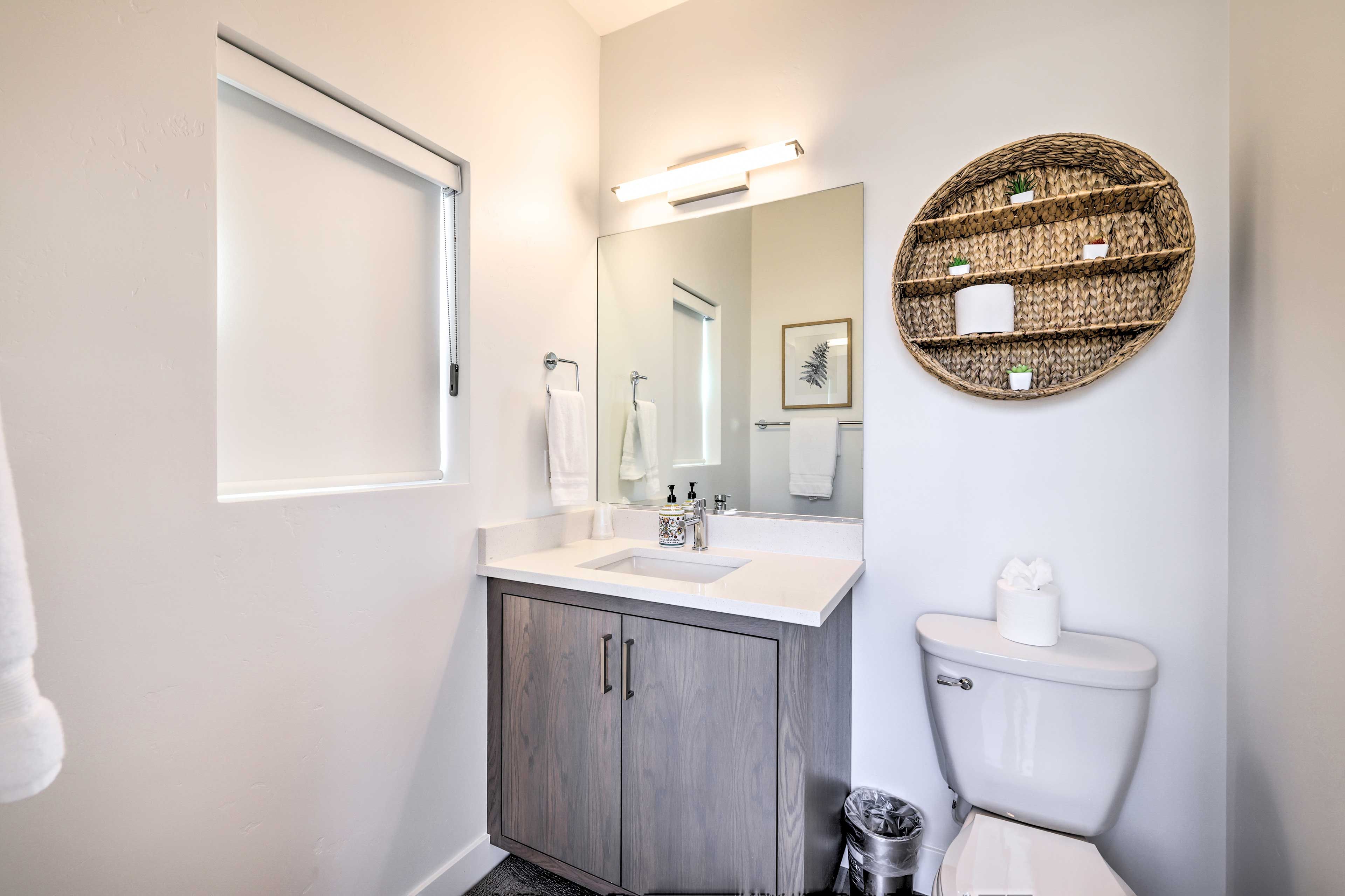 Half Bathroom | 1st Floor