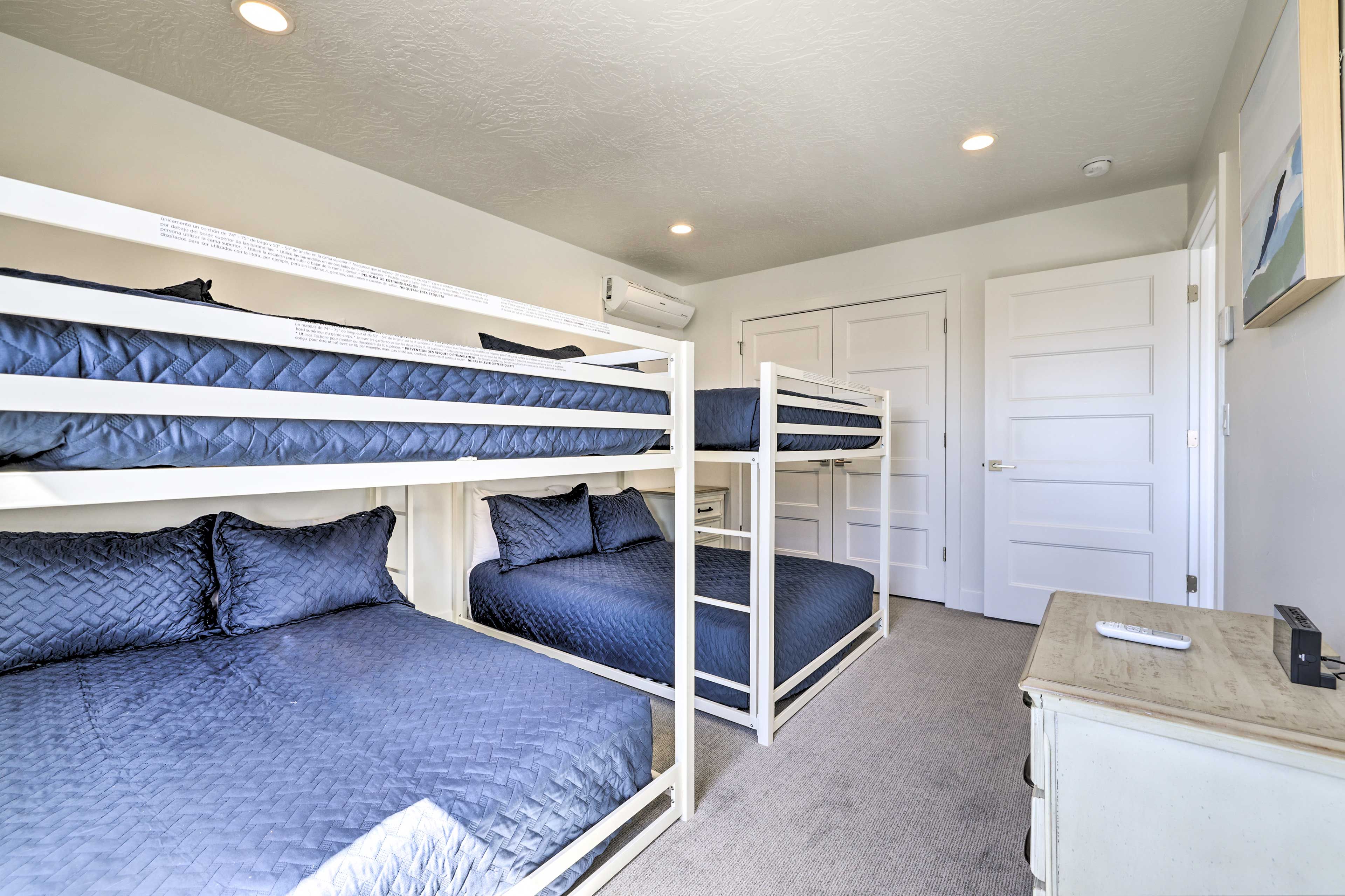 Bedroom 5 | 3rd Floor