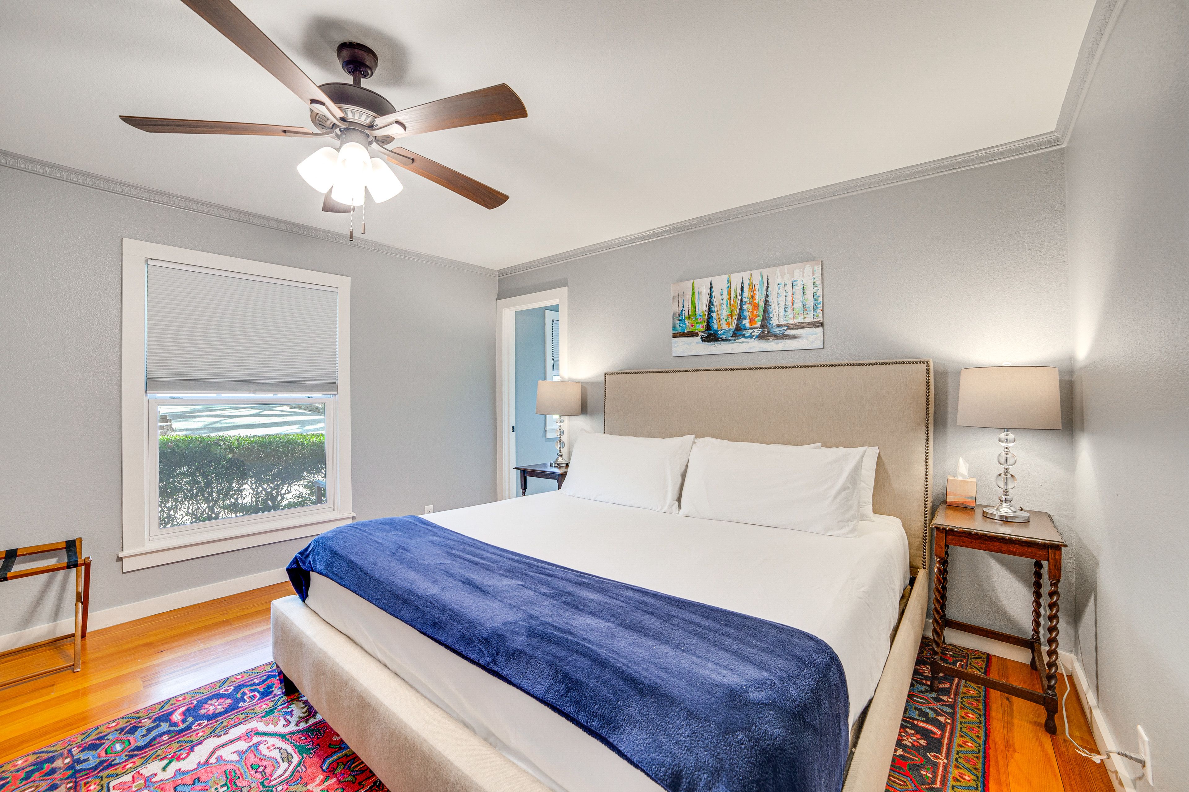 Bedroom 2 | King Bed