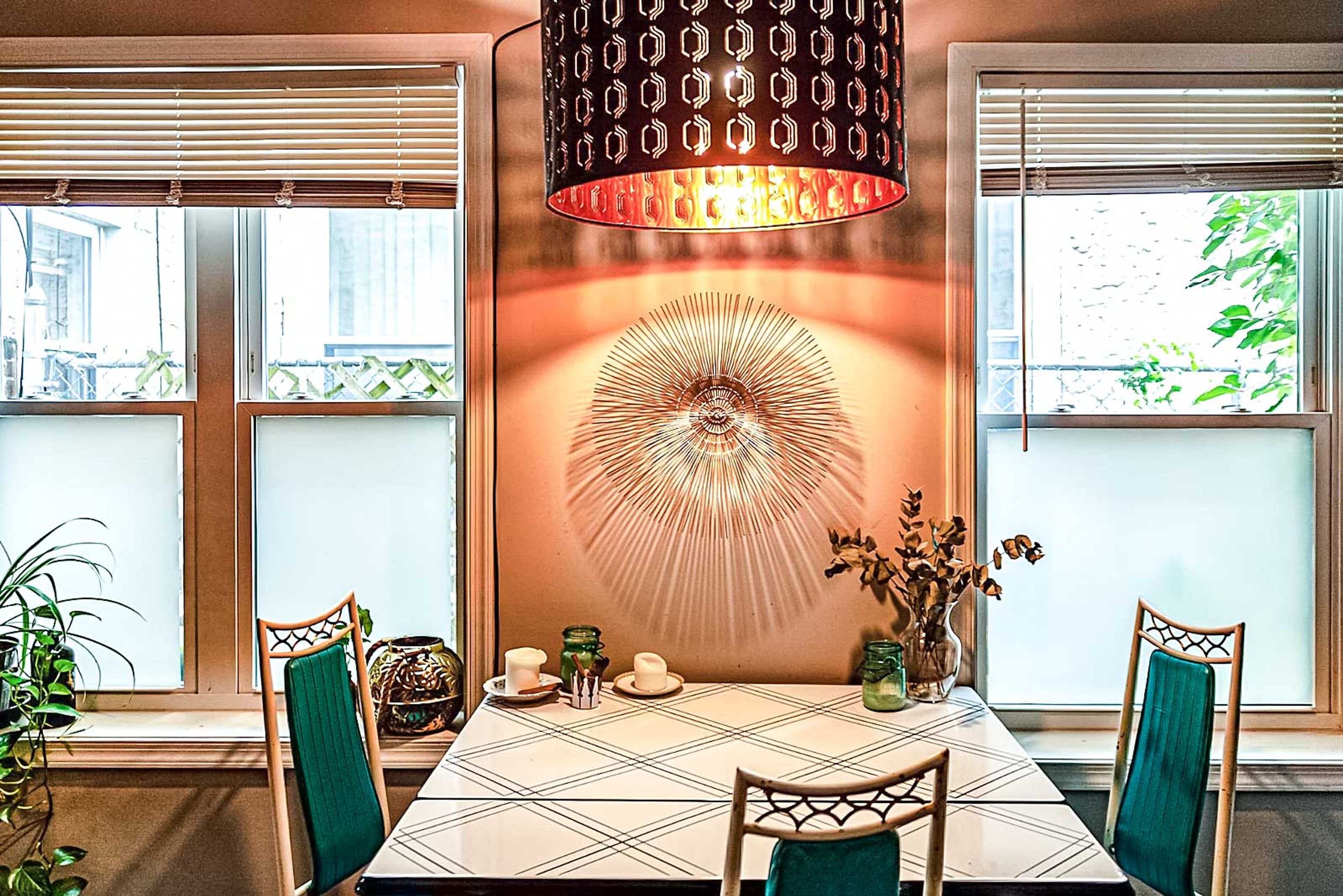 Fully Equipped Kitchen | Breakfast Table