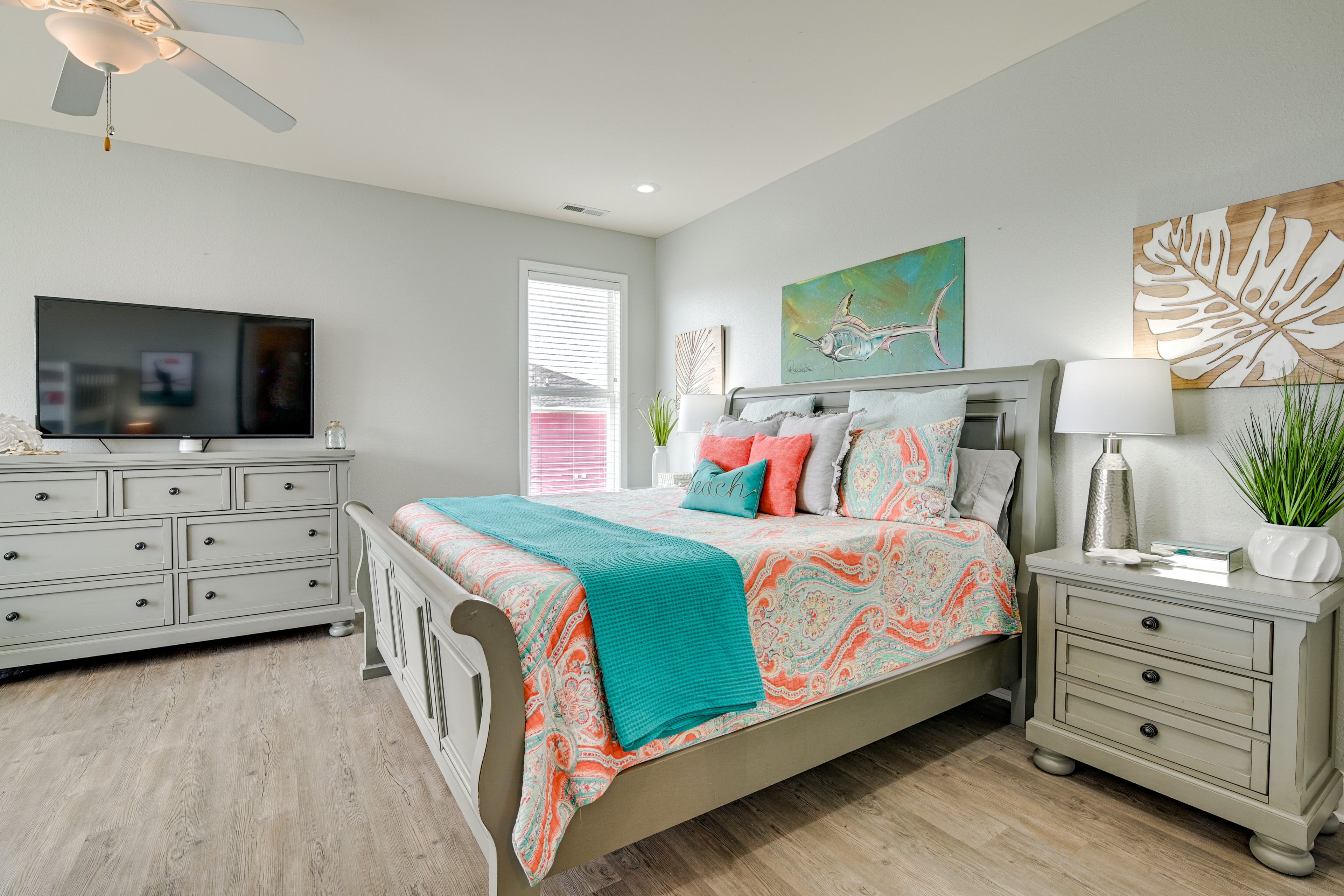 Bedroom 2 | King Bed | Full Bunk Bed | 2nd Floor | Stairs Required