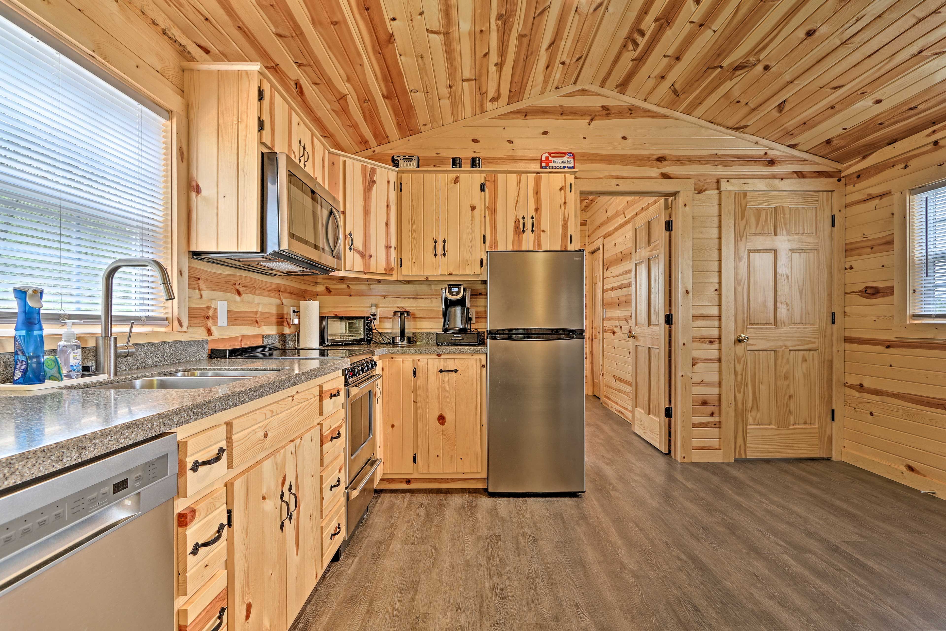 Fully Equipped Kitchen | Keurig Coffee Maker