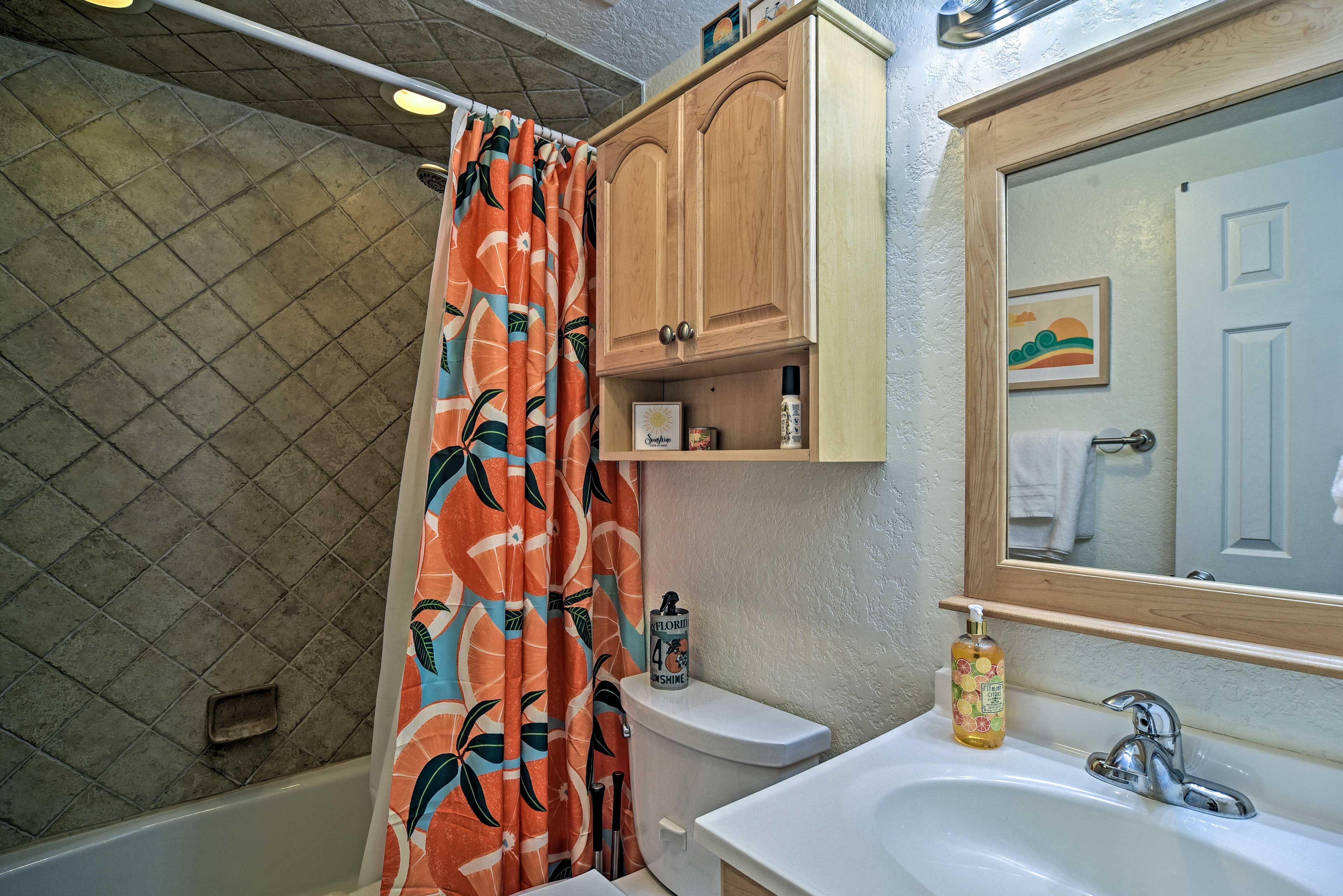 Full Bathroom