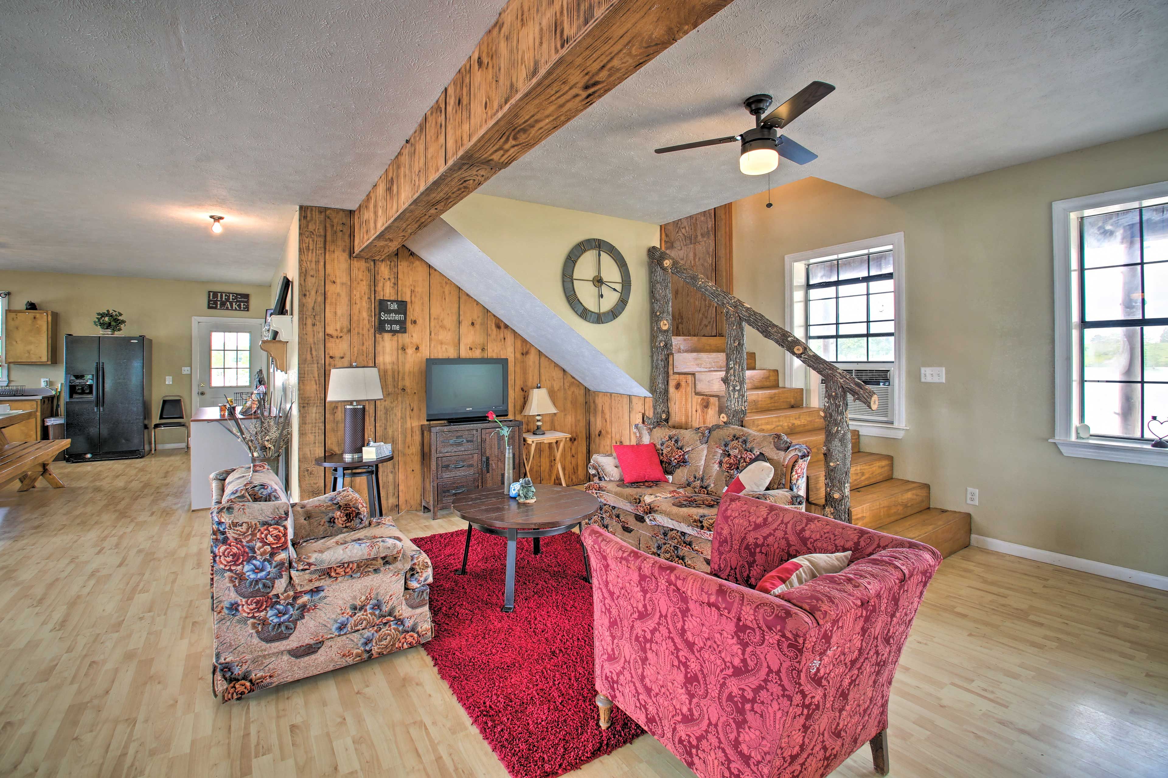 Living Room | Smart TV