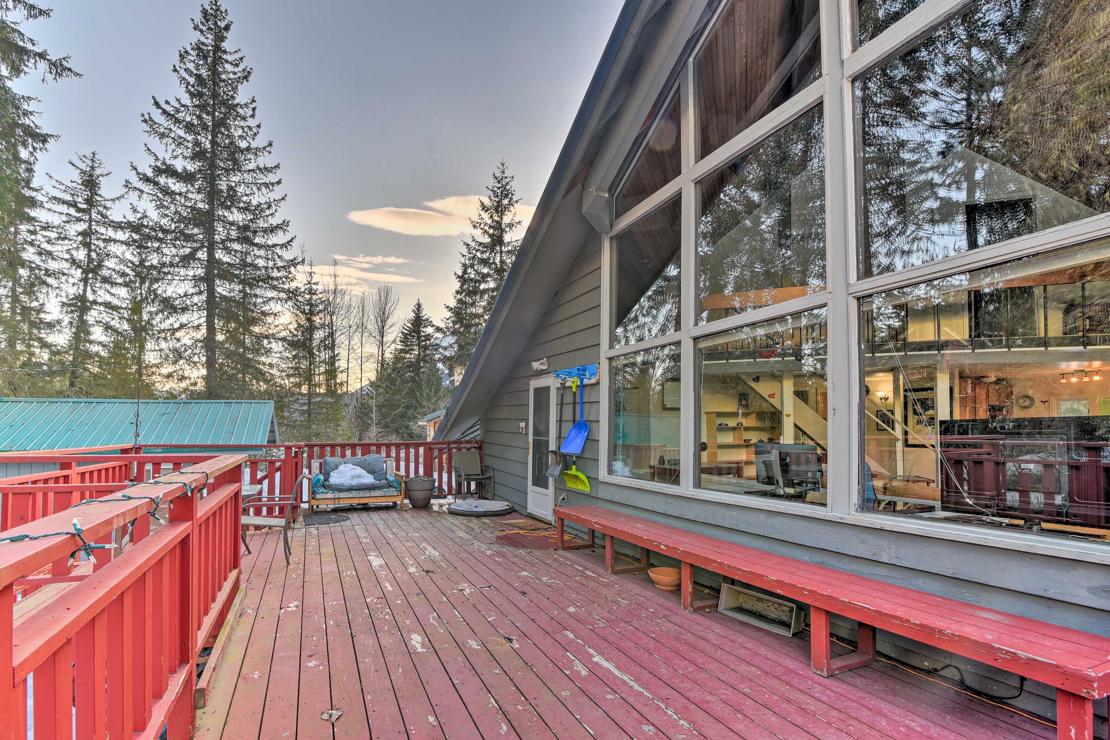 Spacious Deck