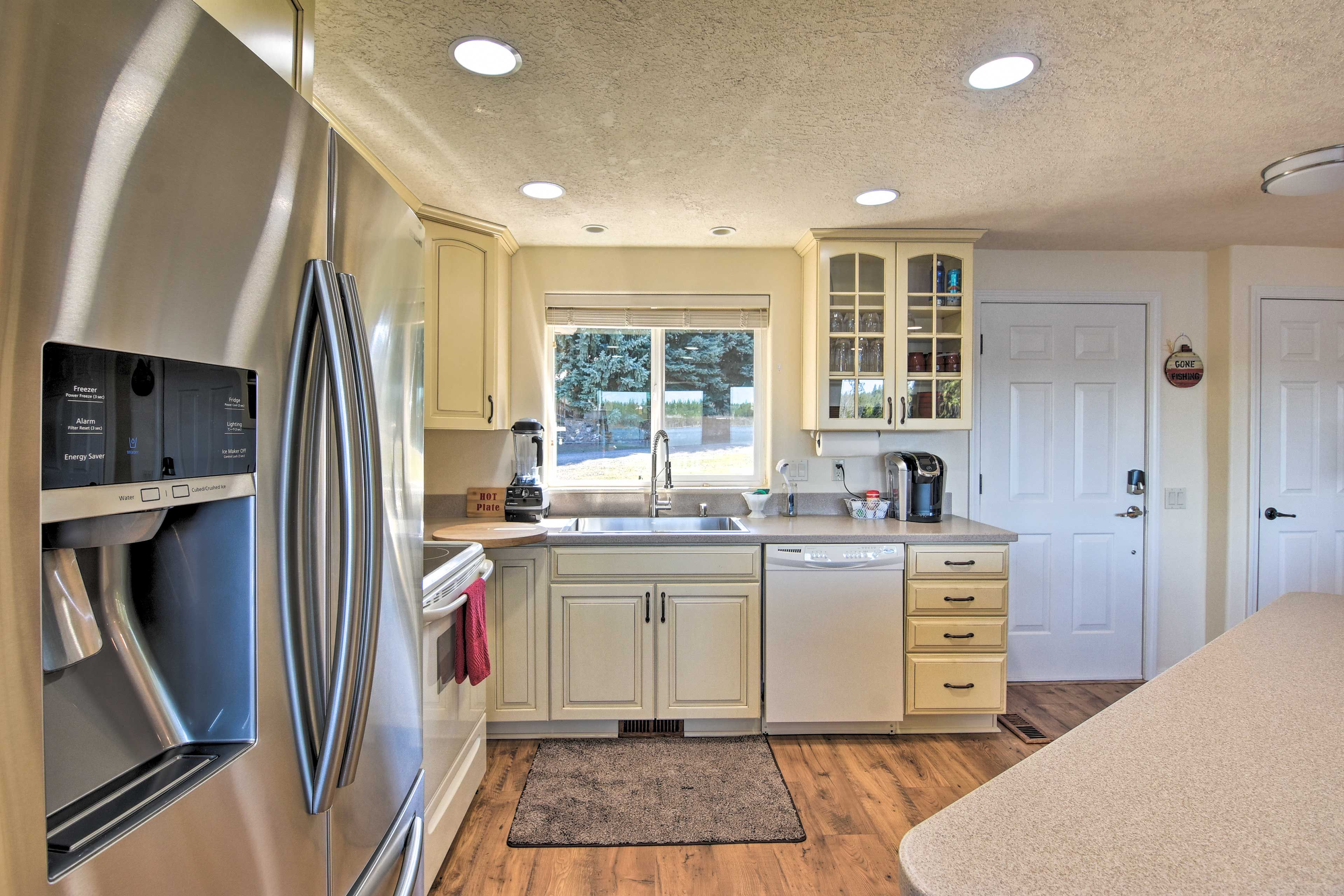 Fully Equipped Kitchen | Toaster