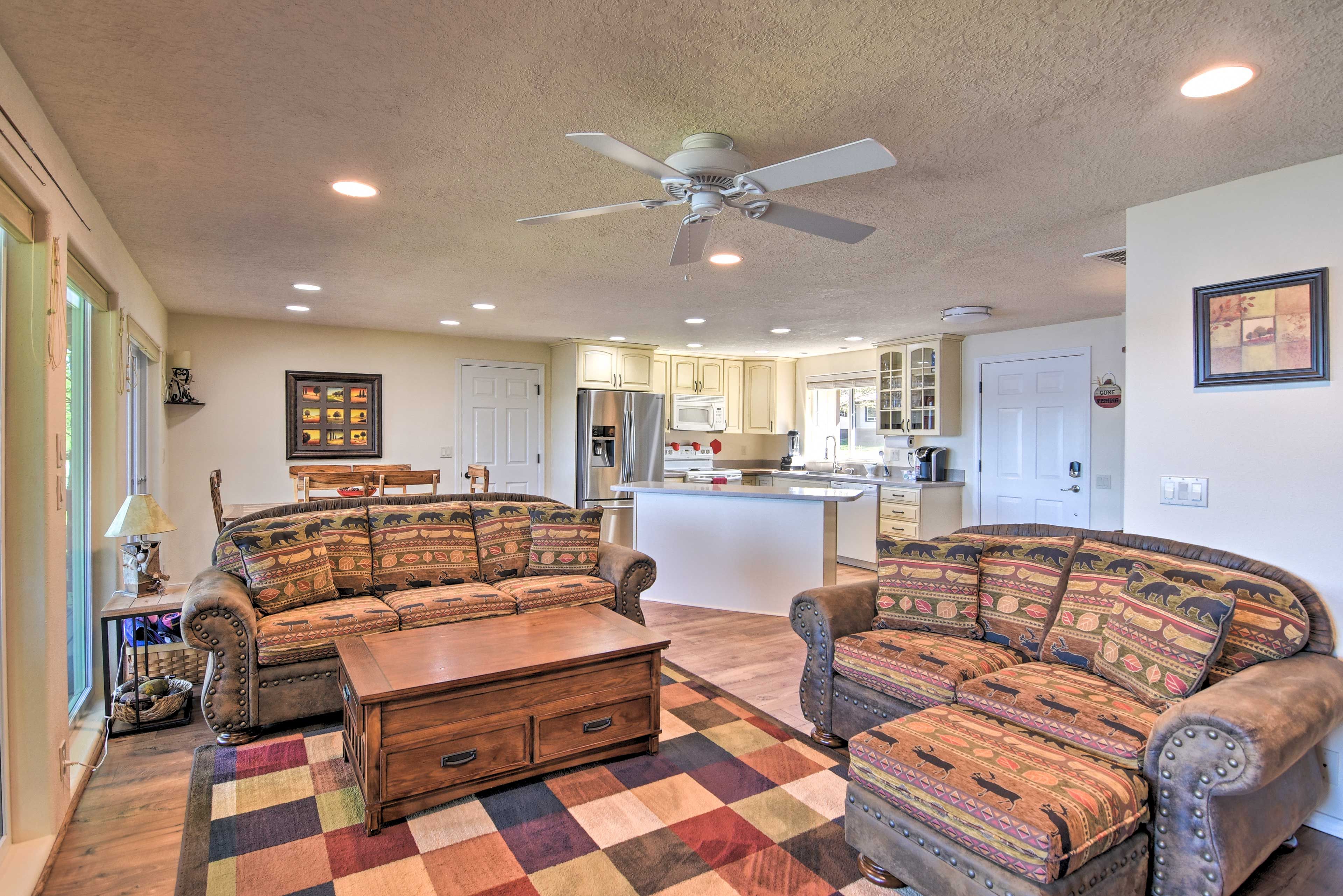 Living Room | Wood-Burning Fireplace