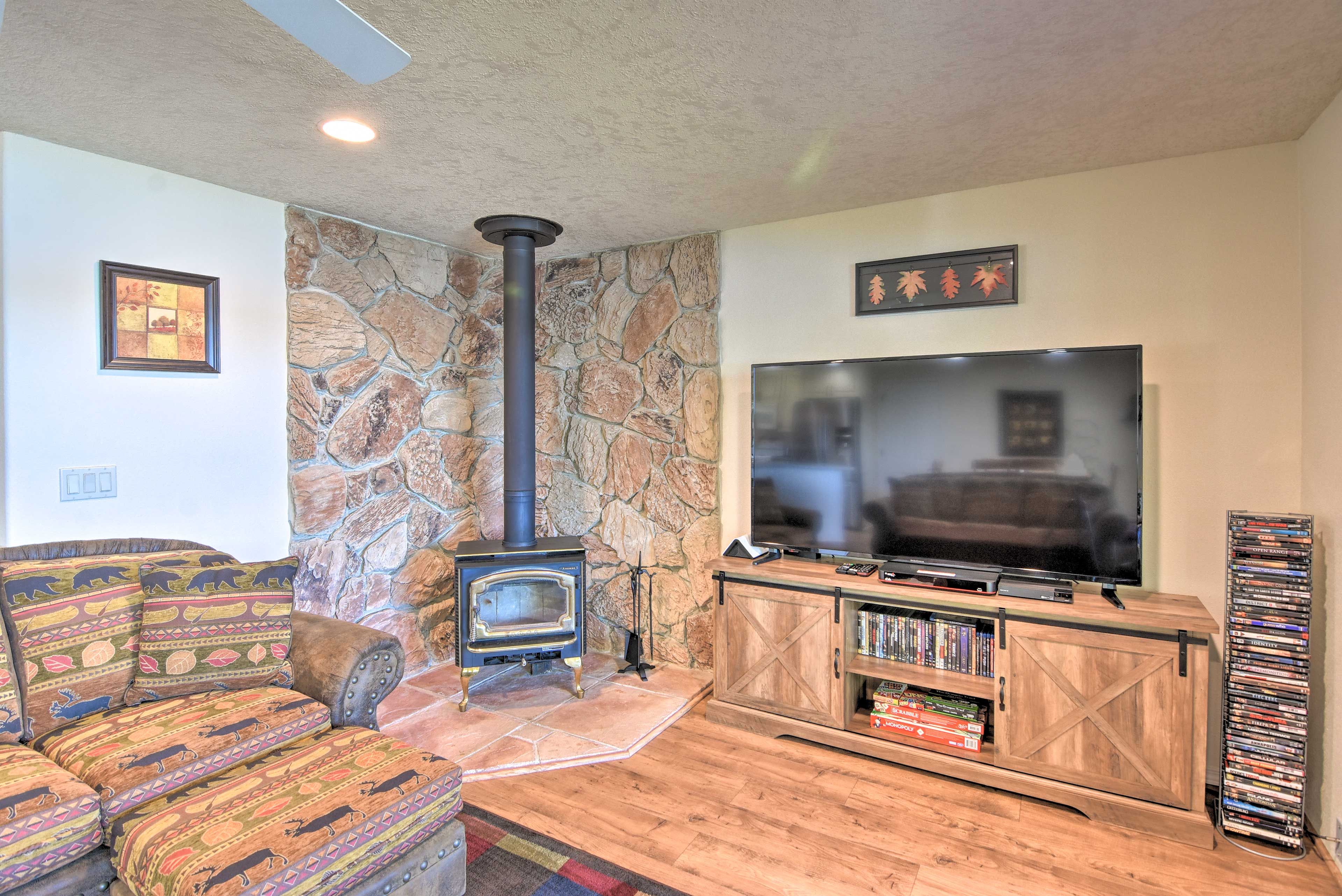 Living Room | Smart TV