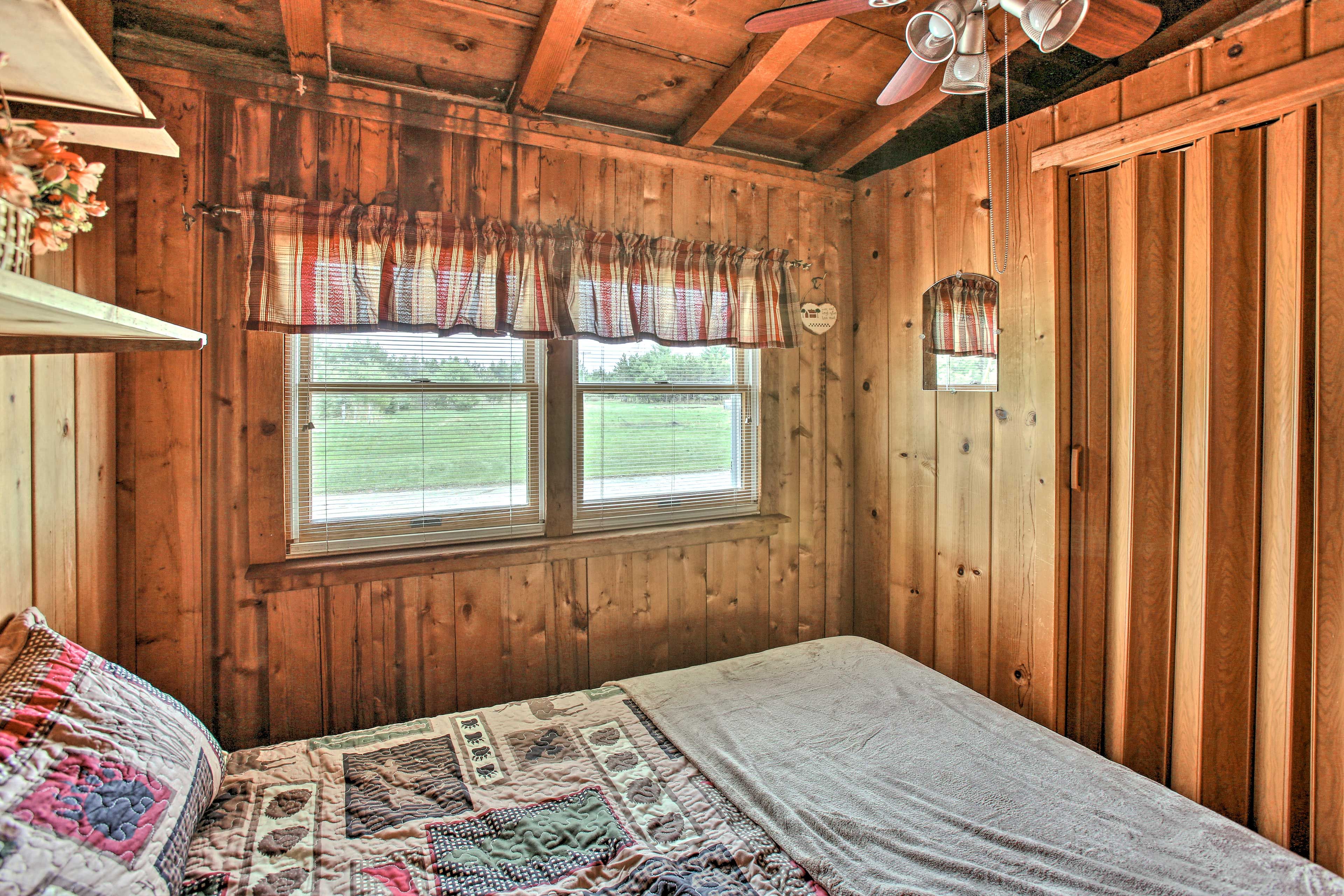 Bedroom 1 | Linens Provided
