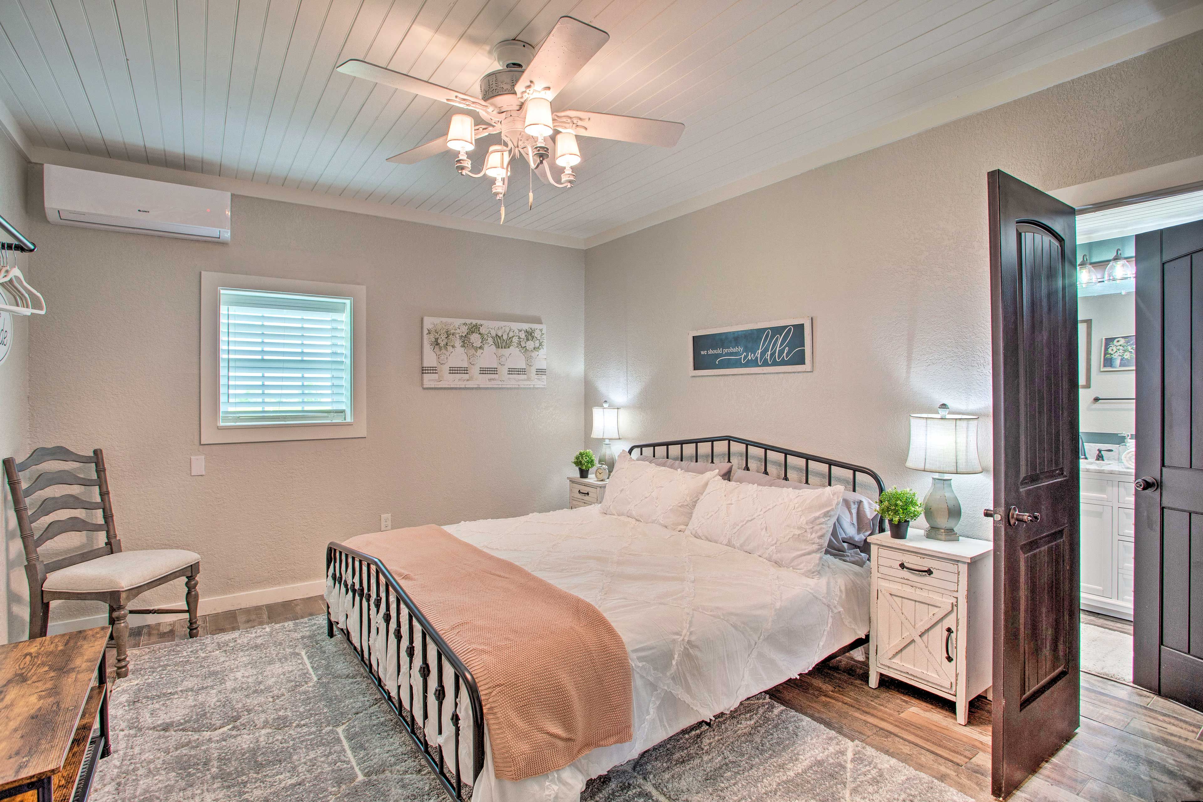 Bedroom 1 | Second Floor