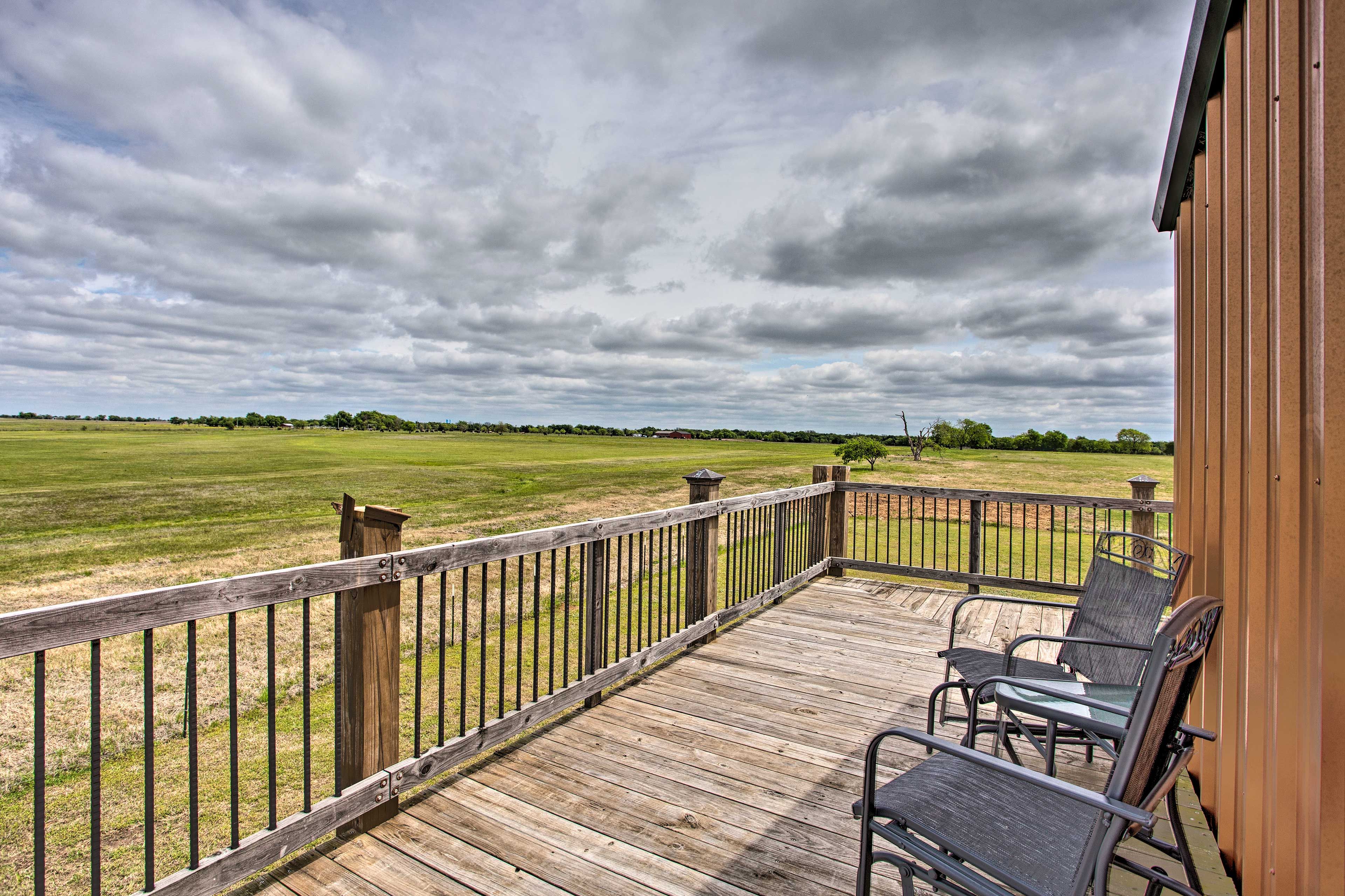Spacious Deck