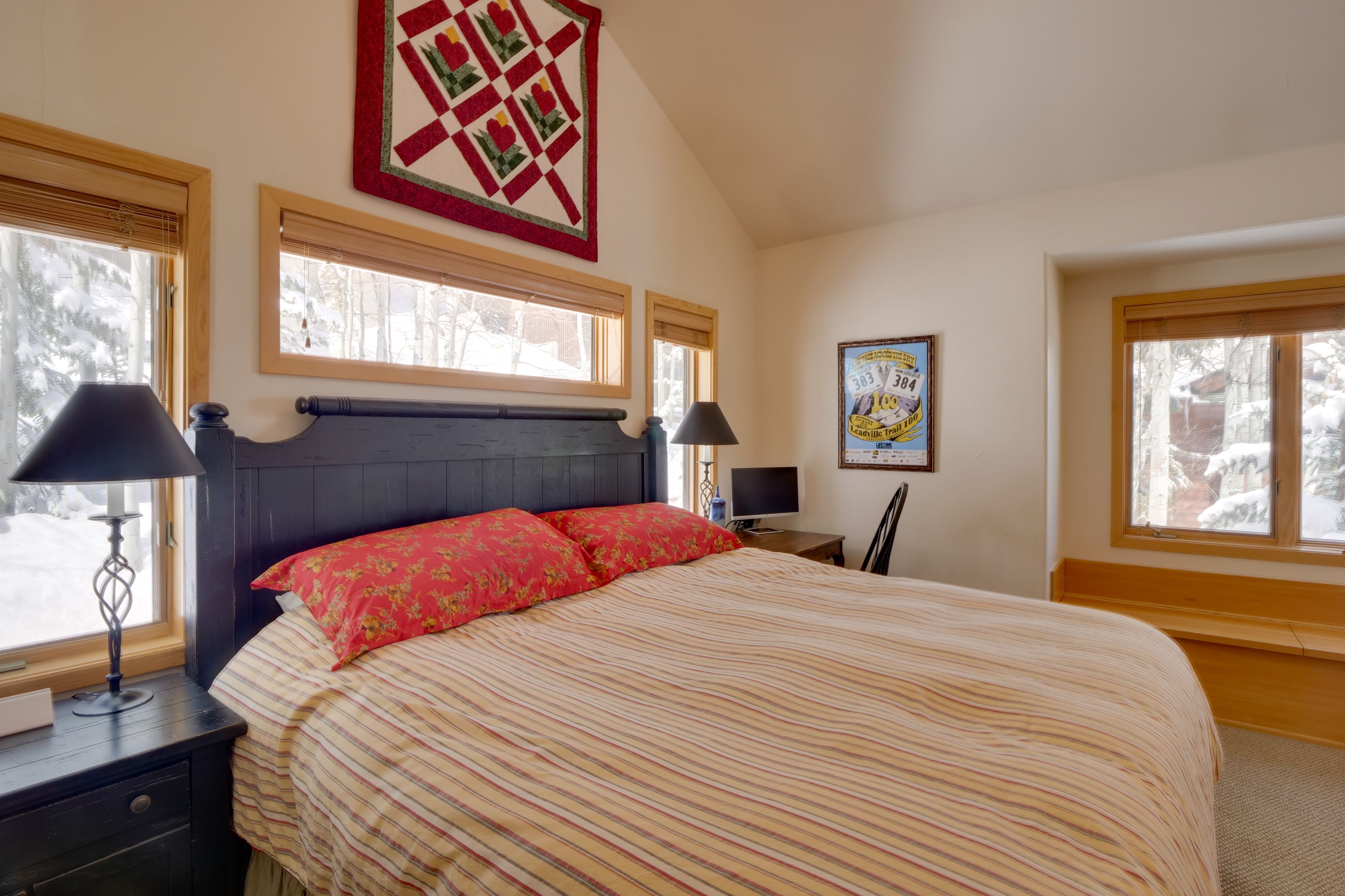 Bedroom 1 | 1st Floor | California King Bed | Linens Provided