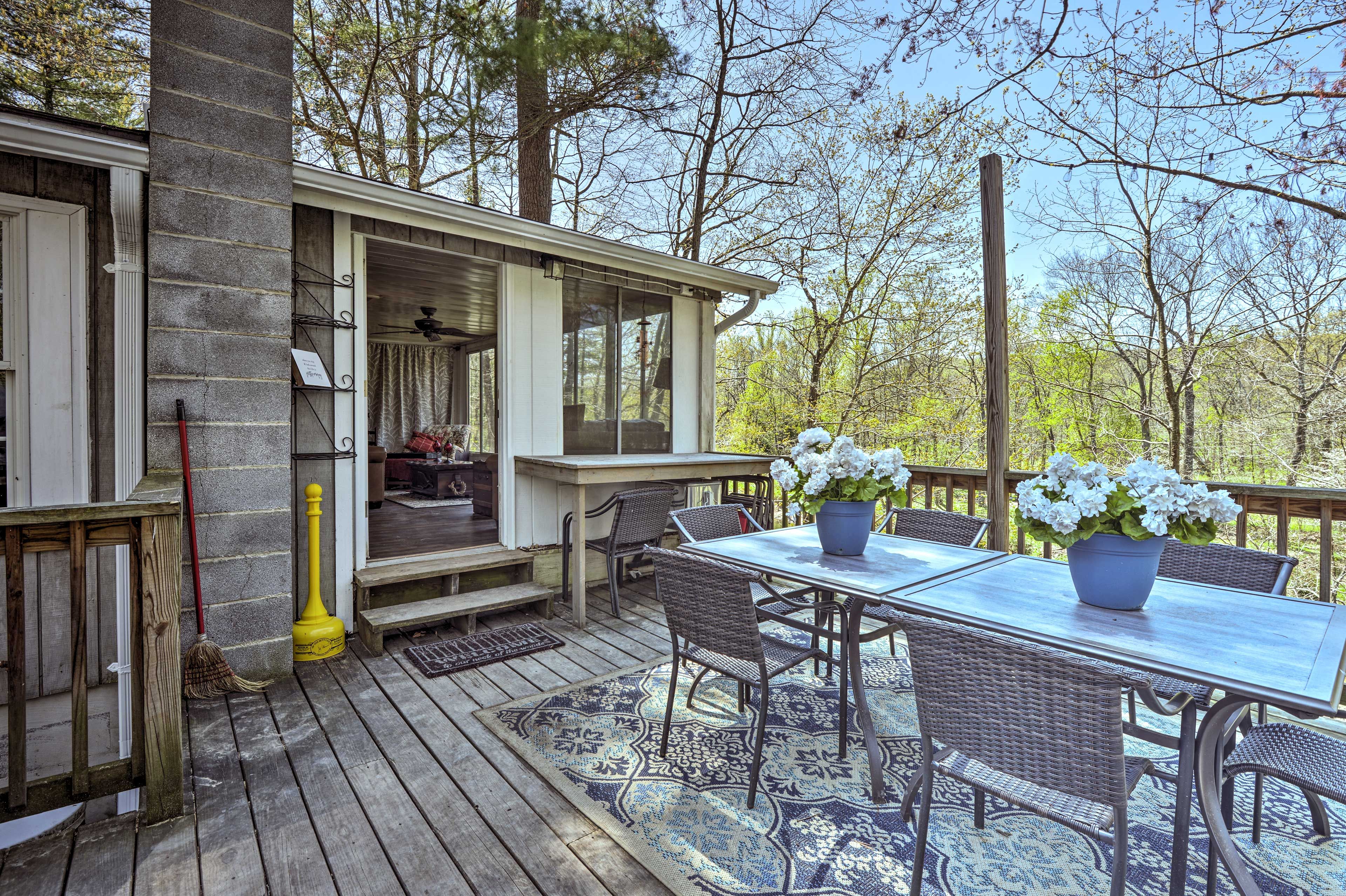Deck | Stairs Required | Dog Friendly
