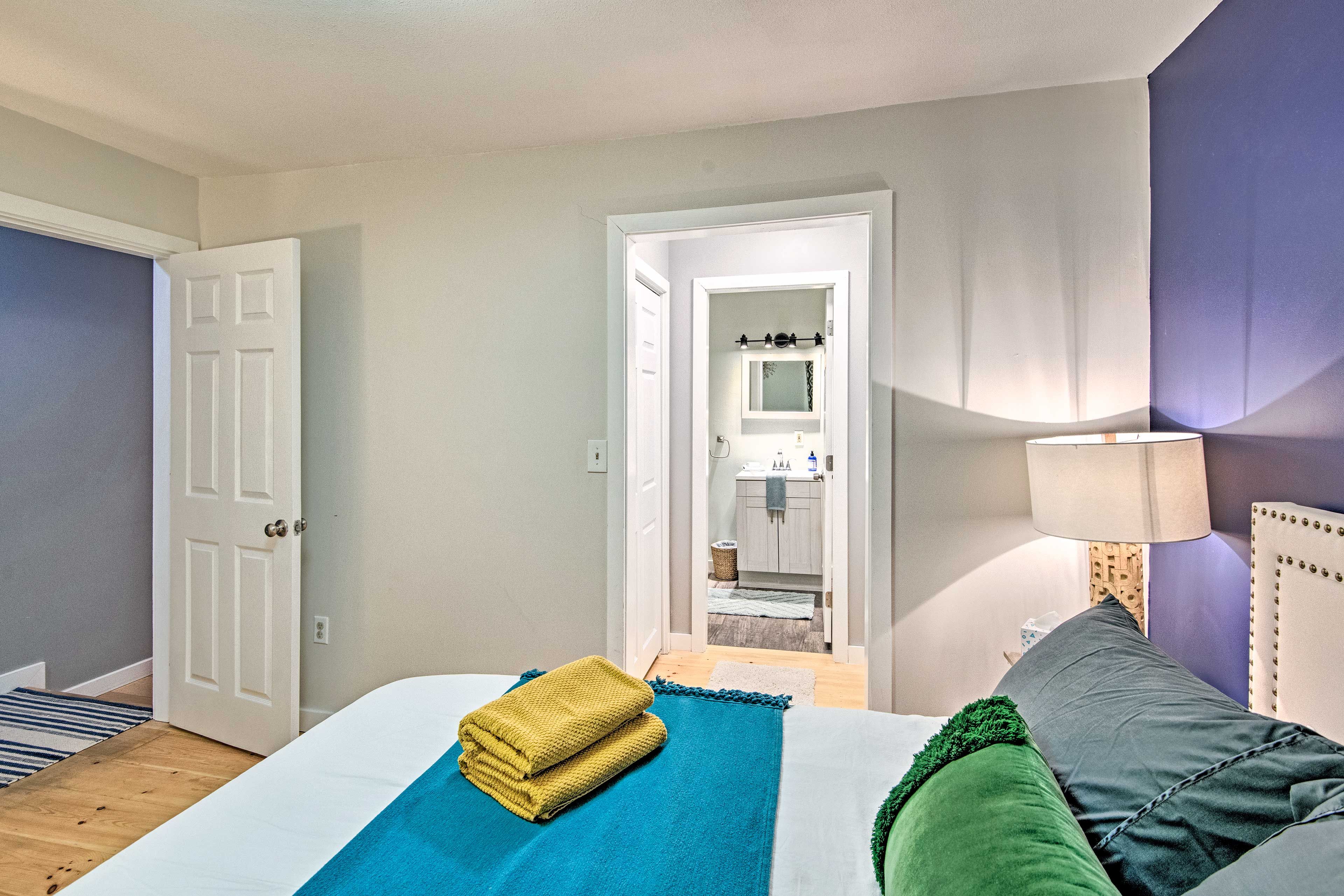 Bedroom 1 | Linens Provided