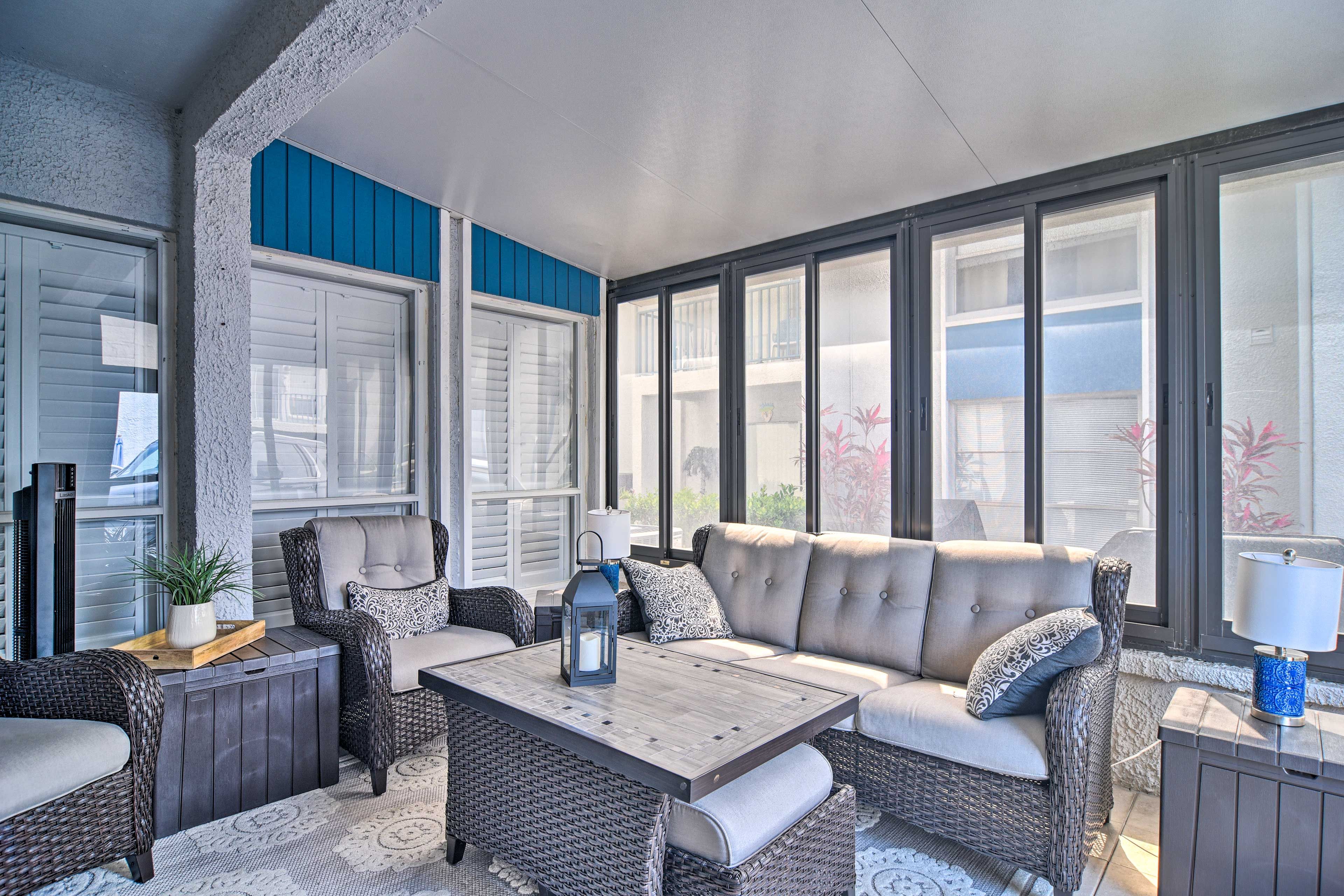 Screened-In Patio