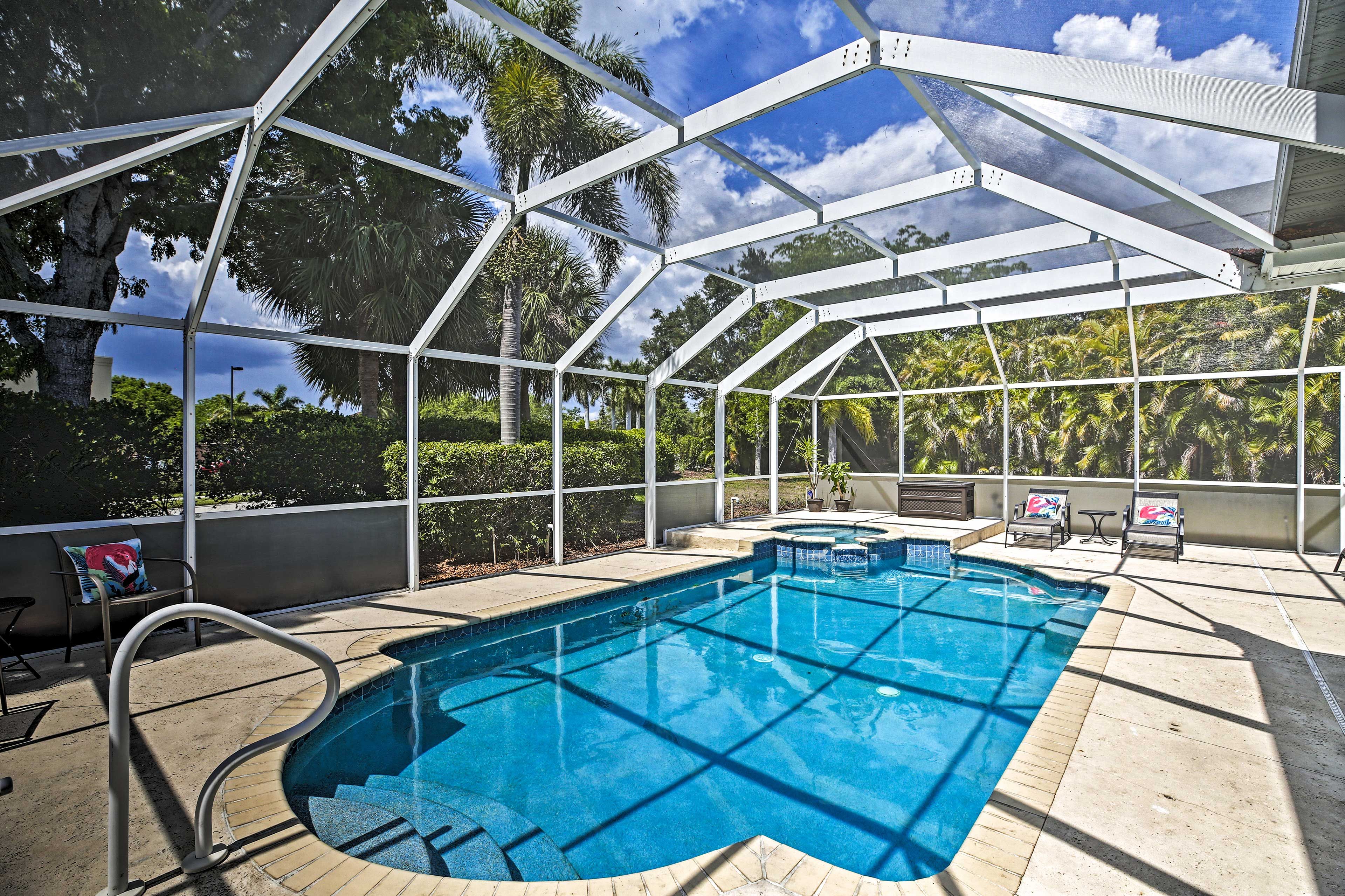 Lanai | Pool | Hot Tub | Sun Chairs
