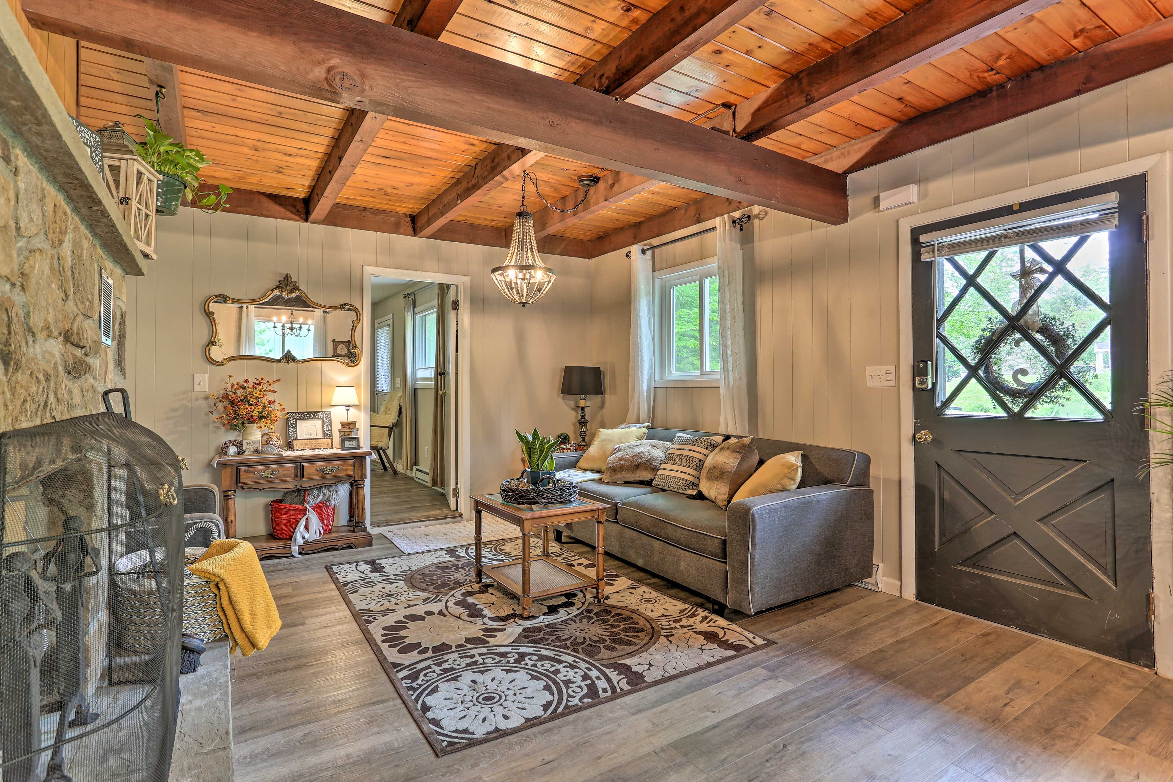 Living Room | Mini-Split A/C & Heating Unit