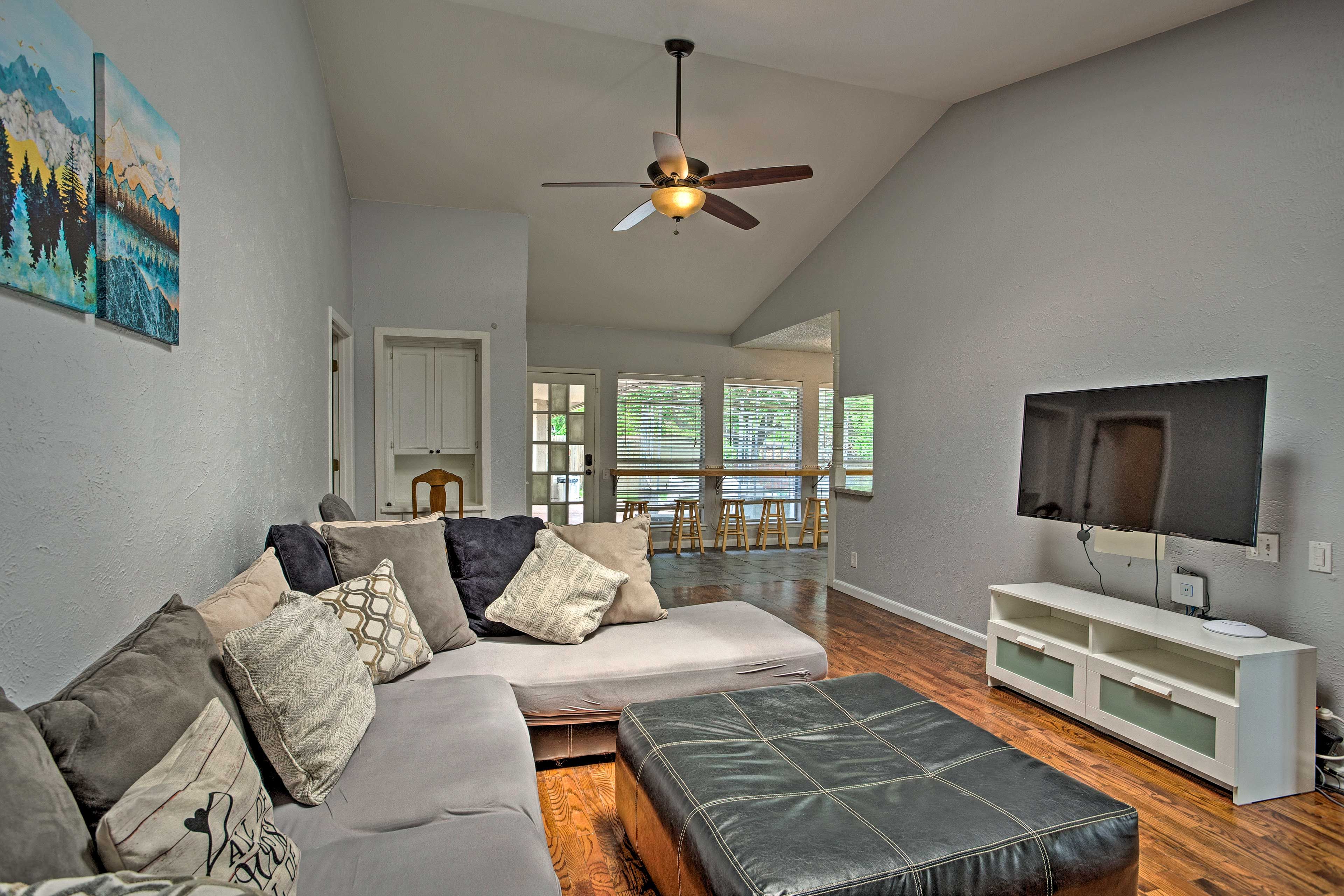 Interior | Free WiFi | Air Conditioning | Central Heating | Step-Free Access