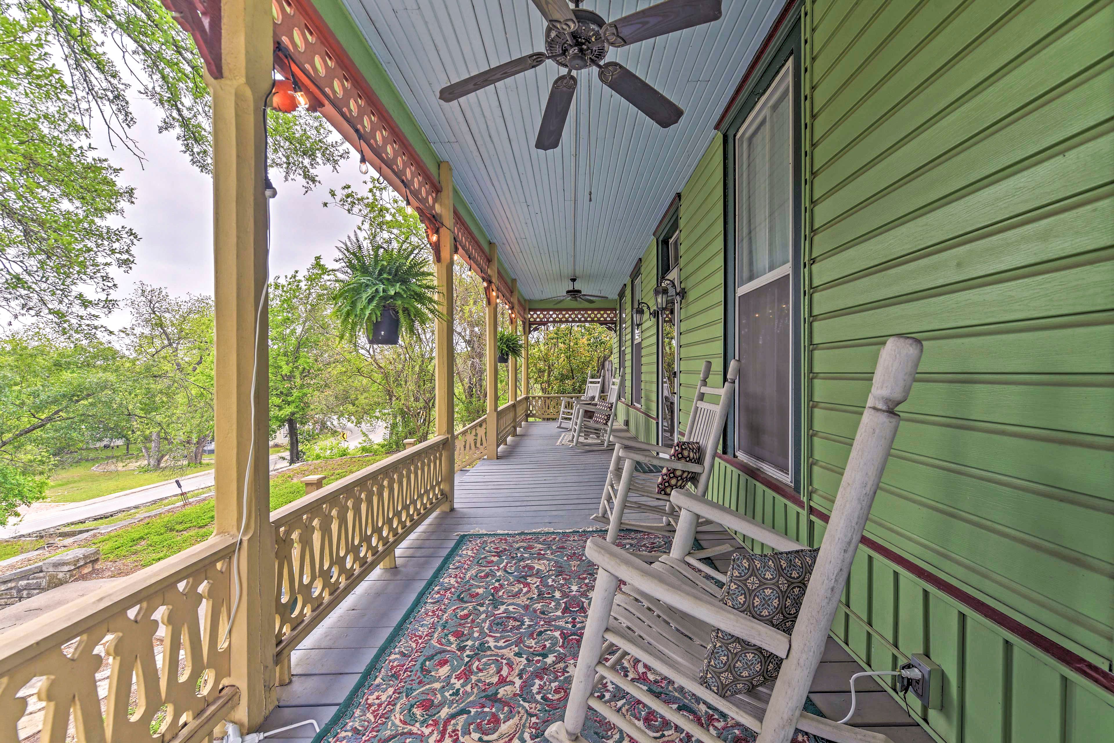Exterior Space | Keyless Entry