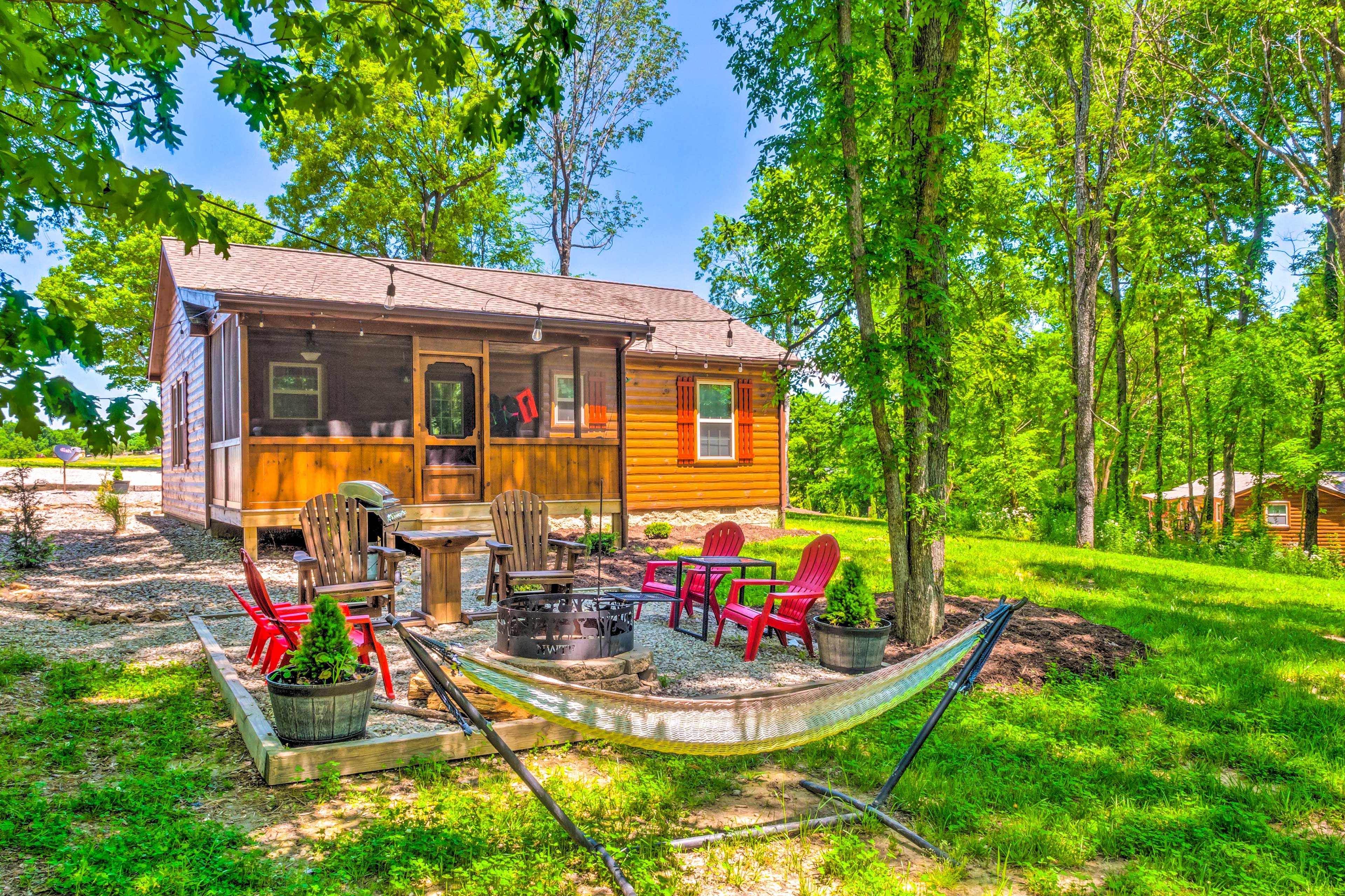 Brownsville Vacation Rental | 2BR | 2BA | Single Story | 1,075 Sq Ft