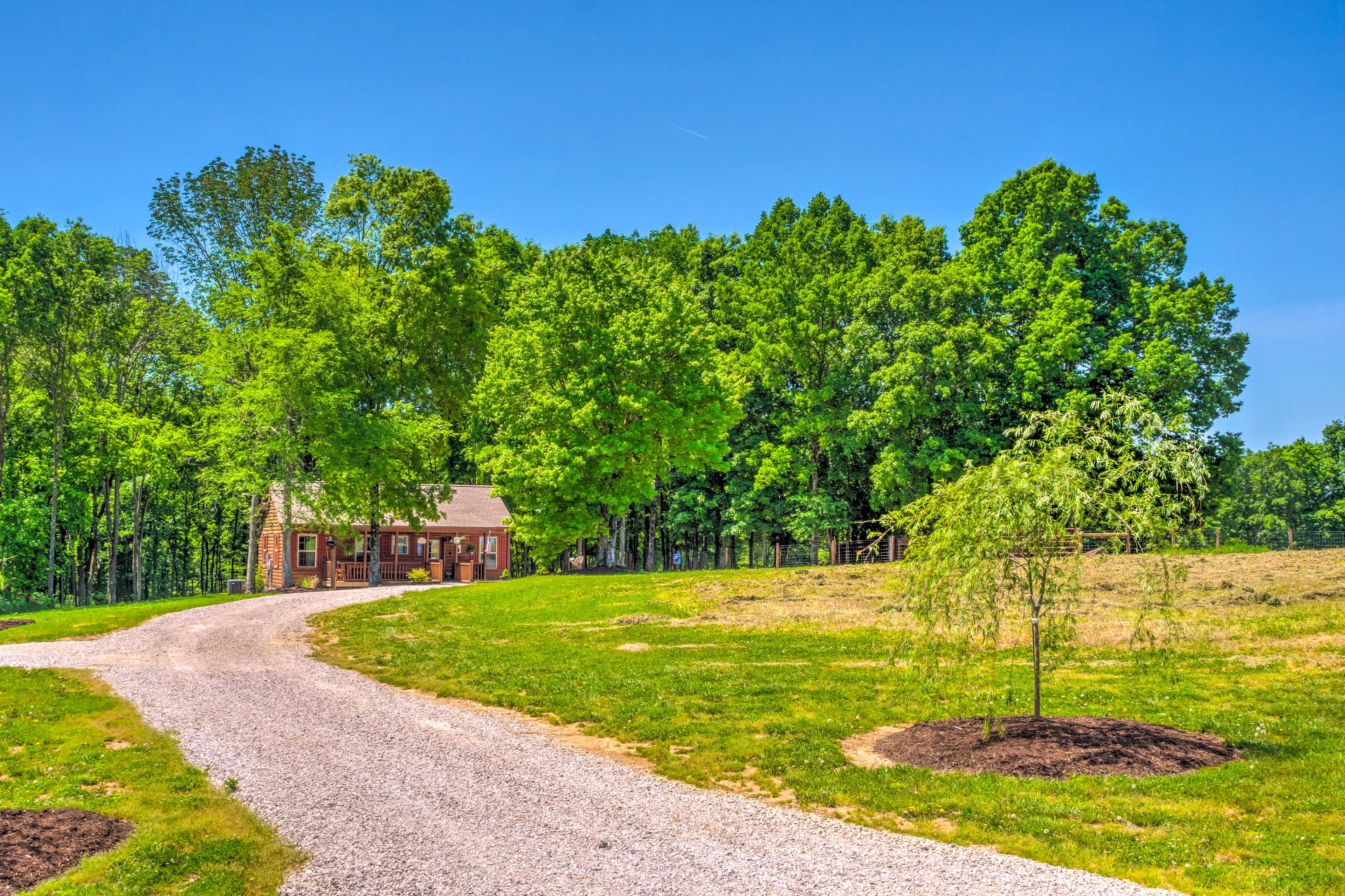 On-Site Hiking Access | Waterfall Trails
