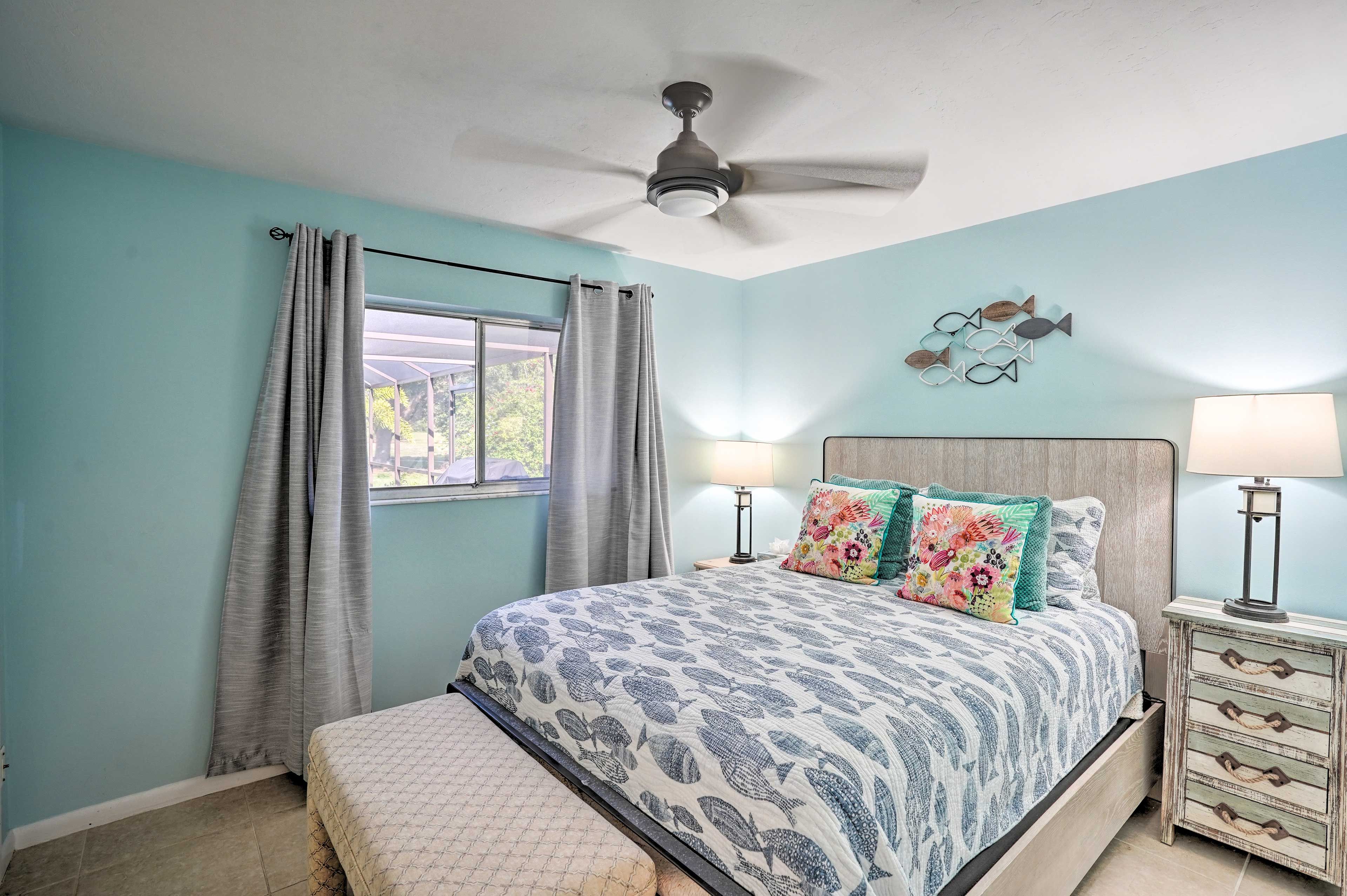 Bedroom 2 | Queen Bed