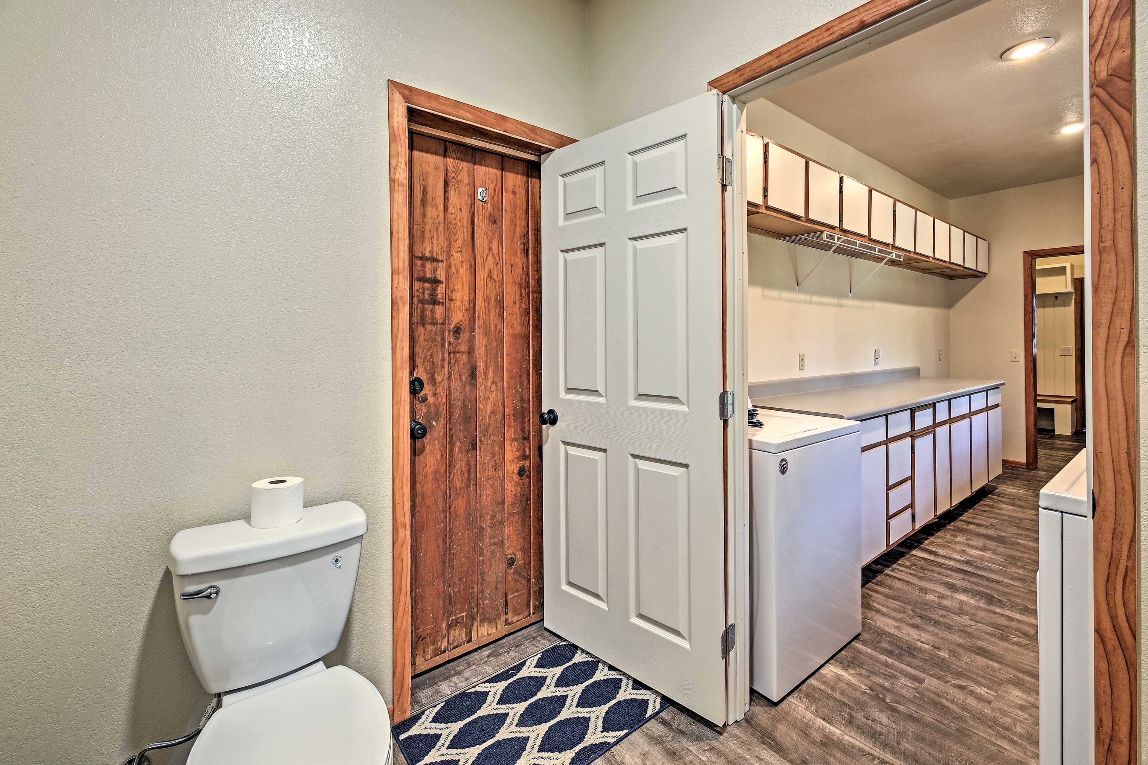 Laundry Room | In-Unit Laundry Machines