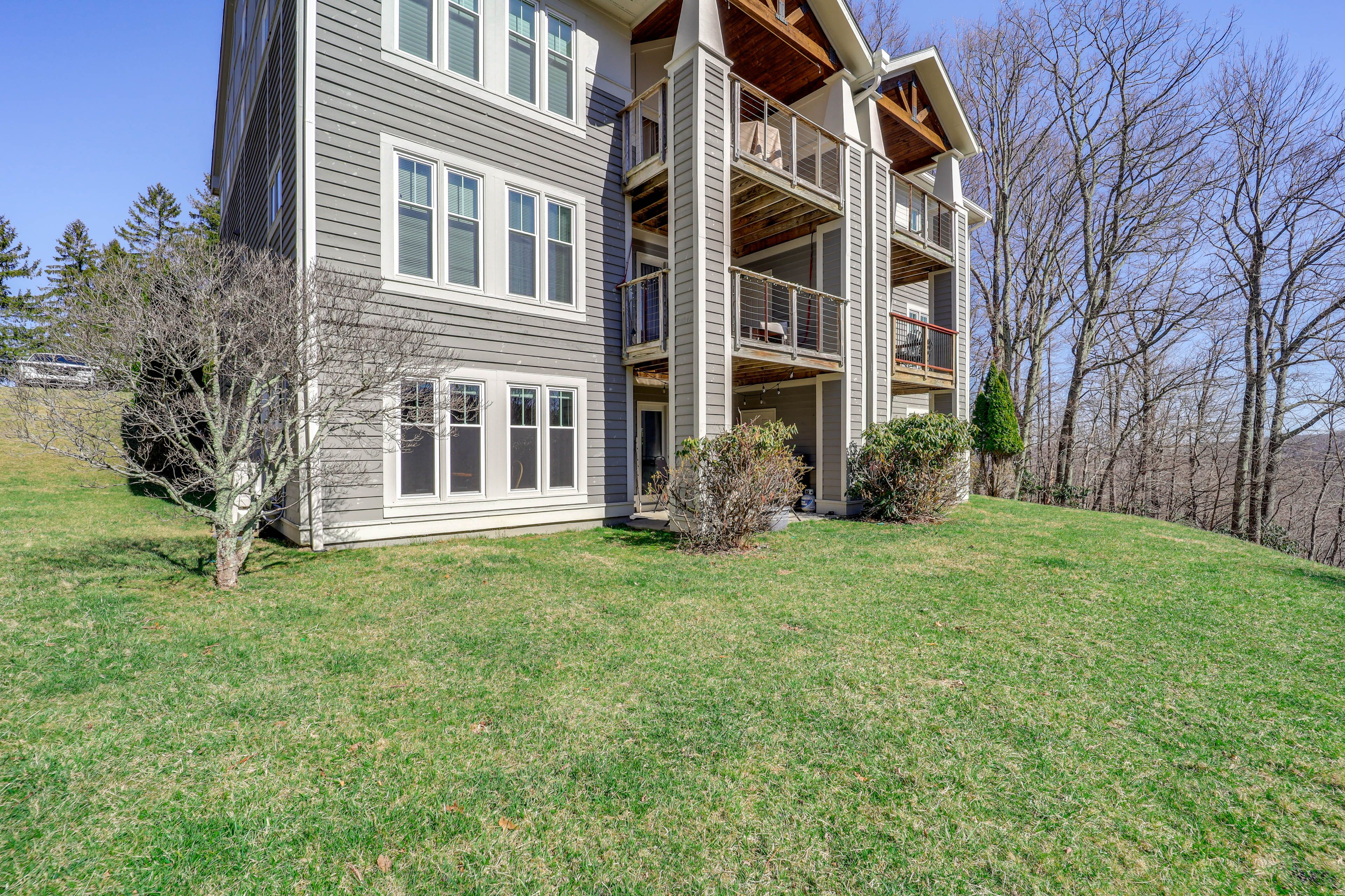 Condo Exterior | Community Lot Parking (2 Vehicles) | 4WD Required