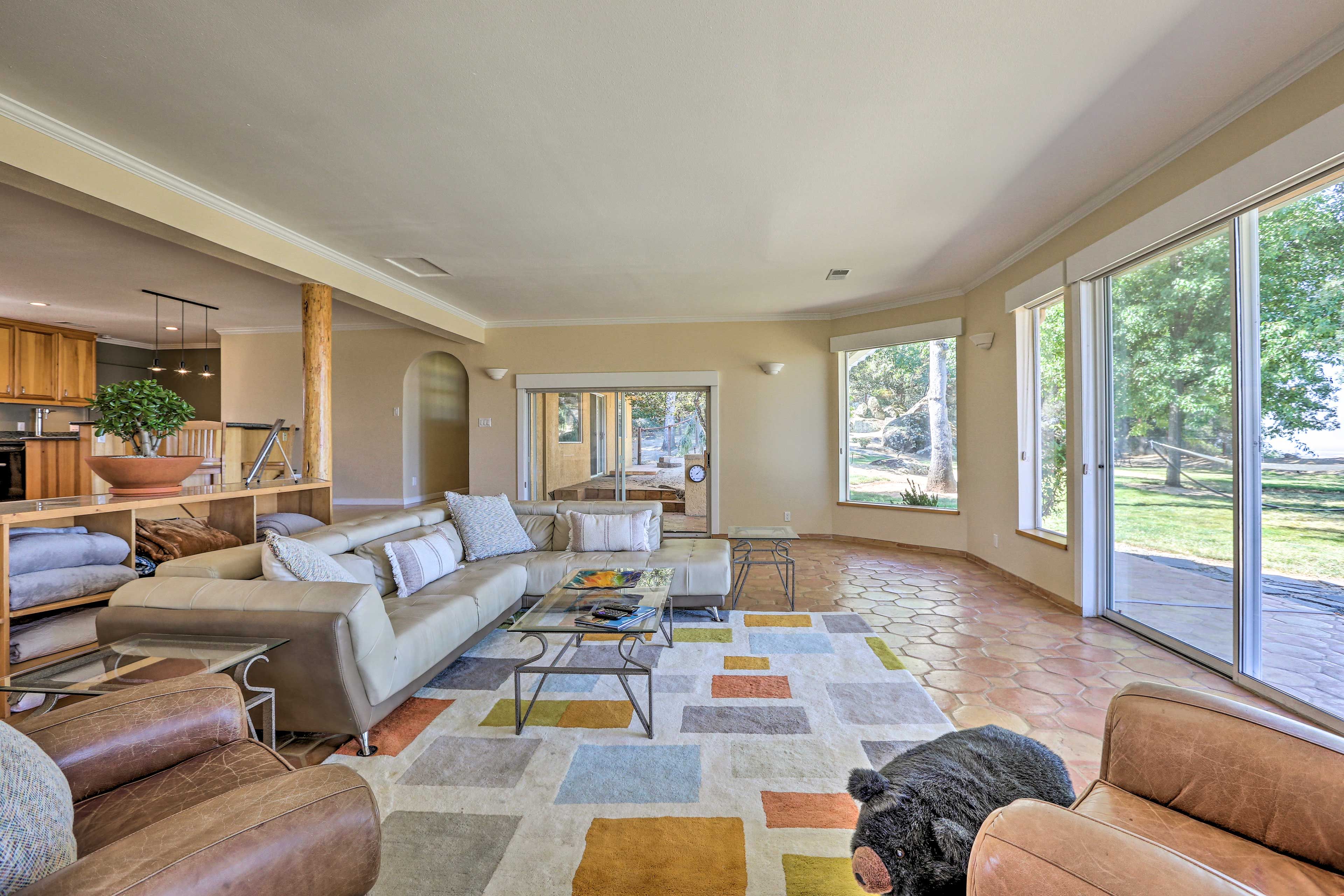 Living Room | Central A/C