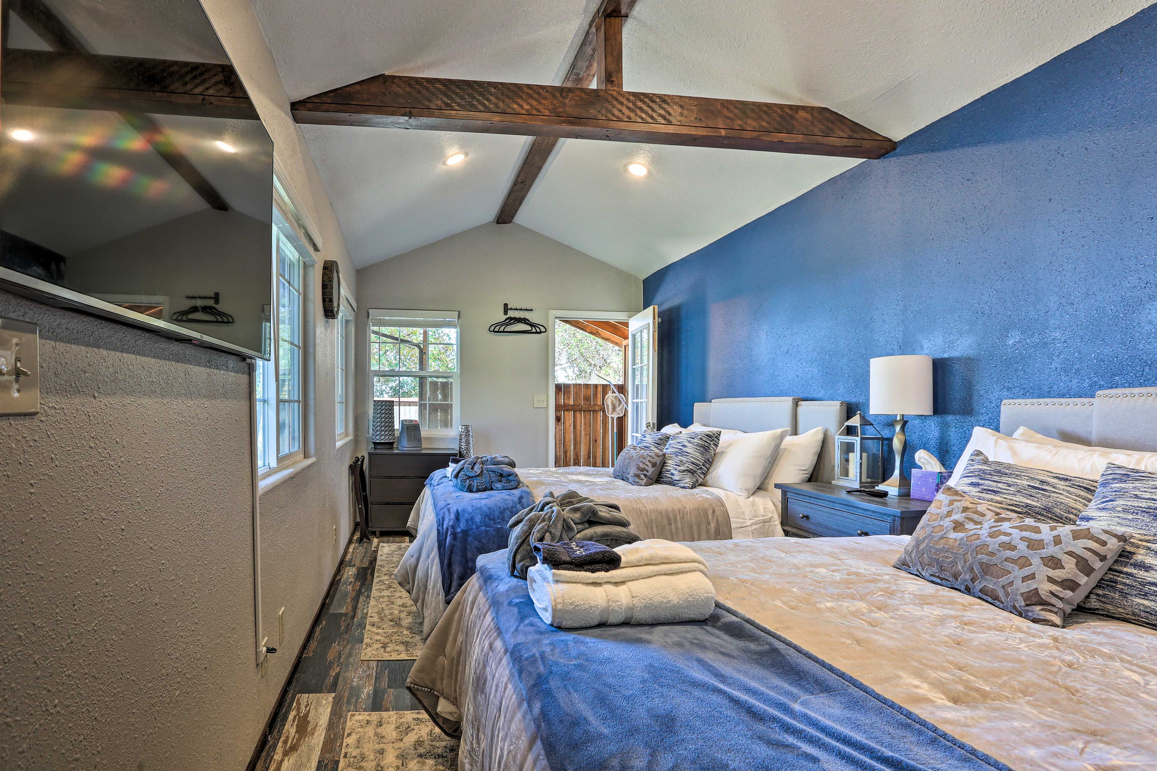 Guest House | Smart TV
