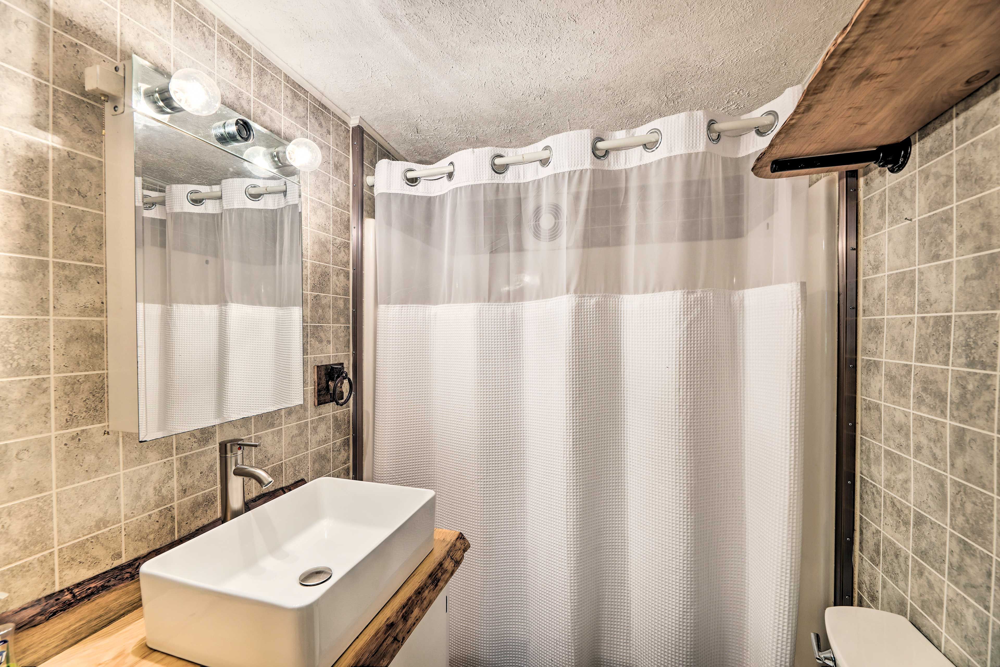 Bathroom | Complimentary Toiletries | Hair Dryer | Towels Provided