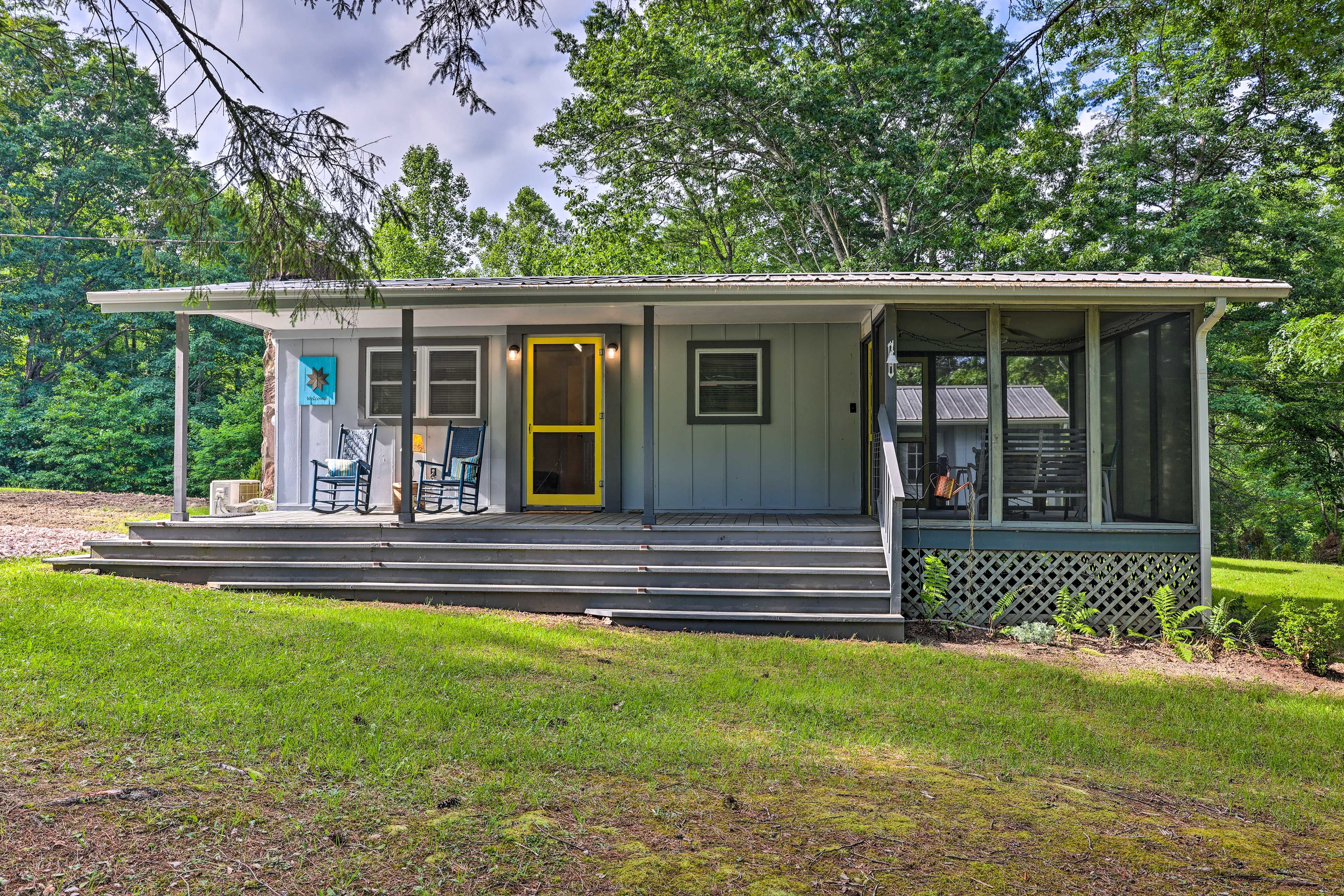 Cabin Exterior | Driveway Parking (4 Vehicles)