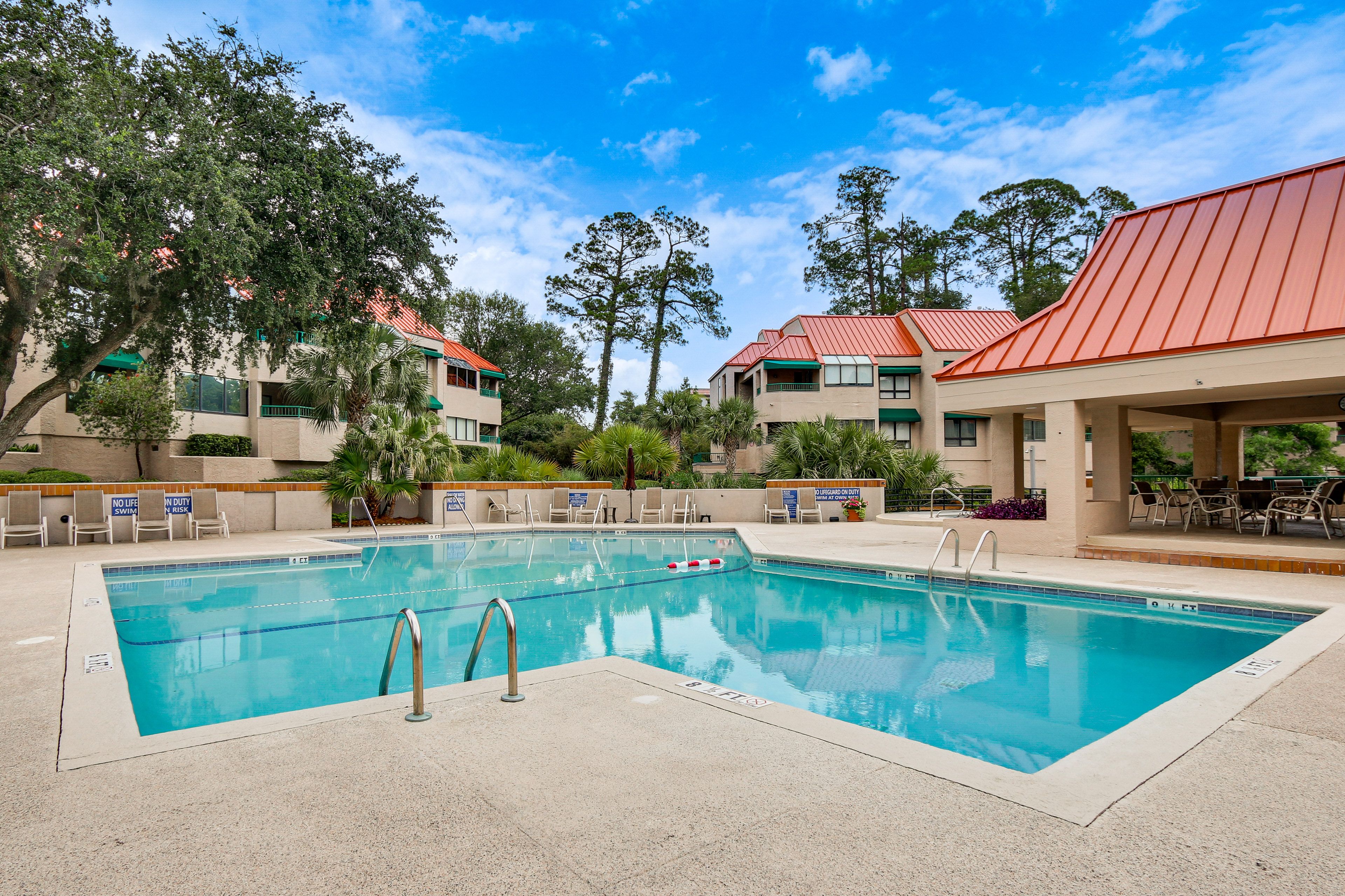 Hilton Head Vacation Rental | 2BR | 2BA | 1,200 Sq Ft | 2nd Floor Via Stairs
