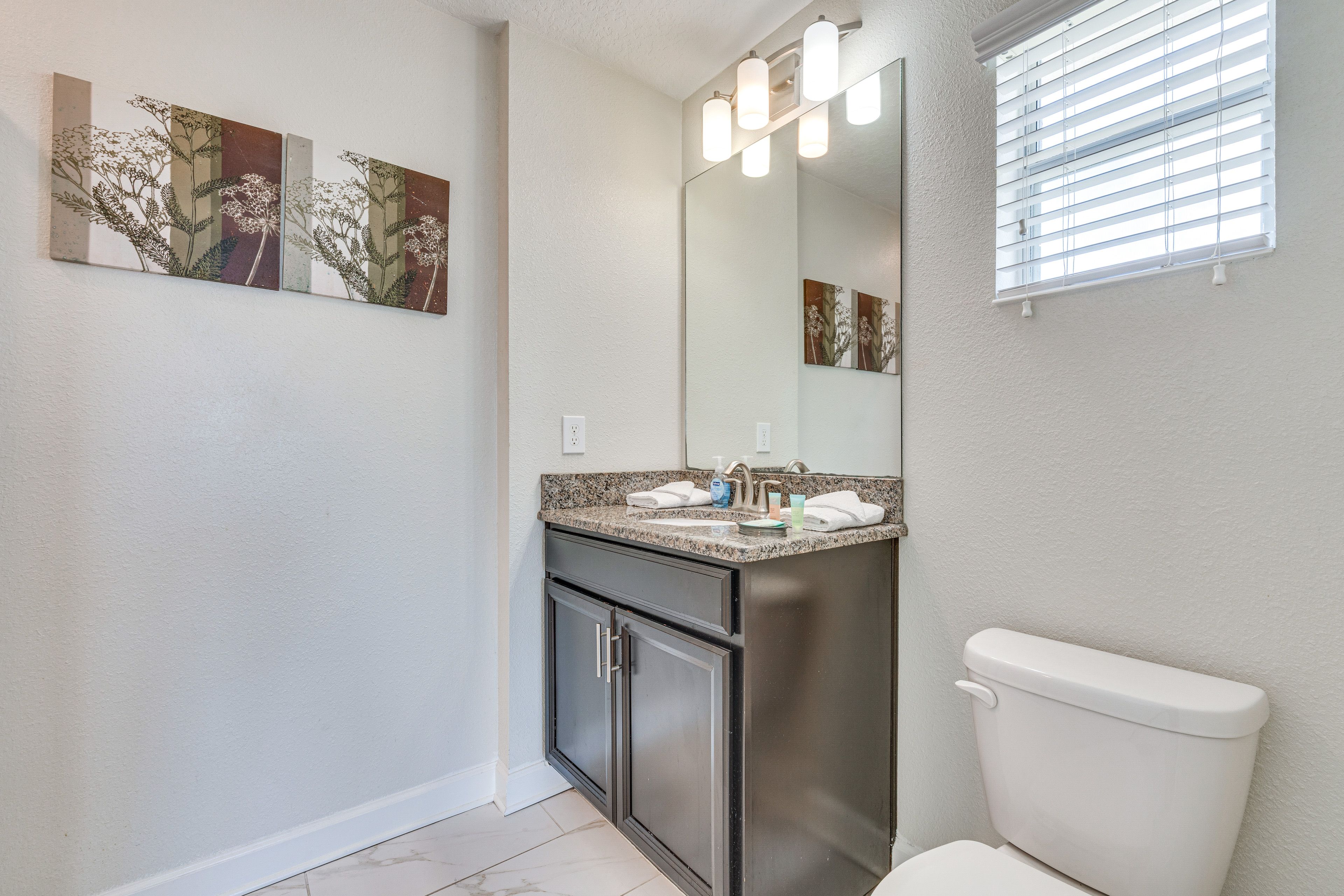 En-Suite Bathroom | Hair Dryer