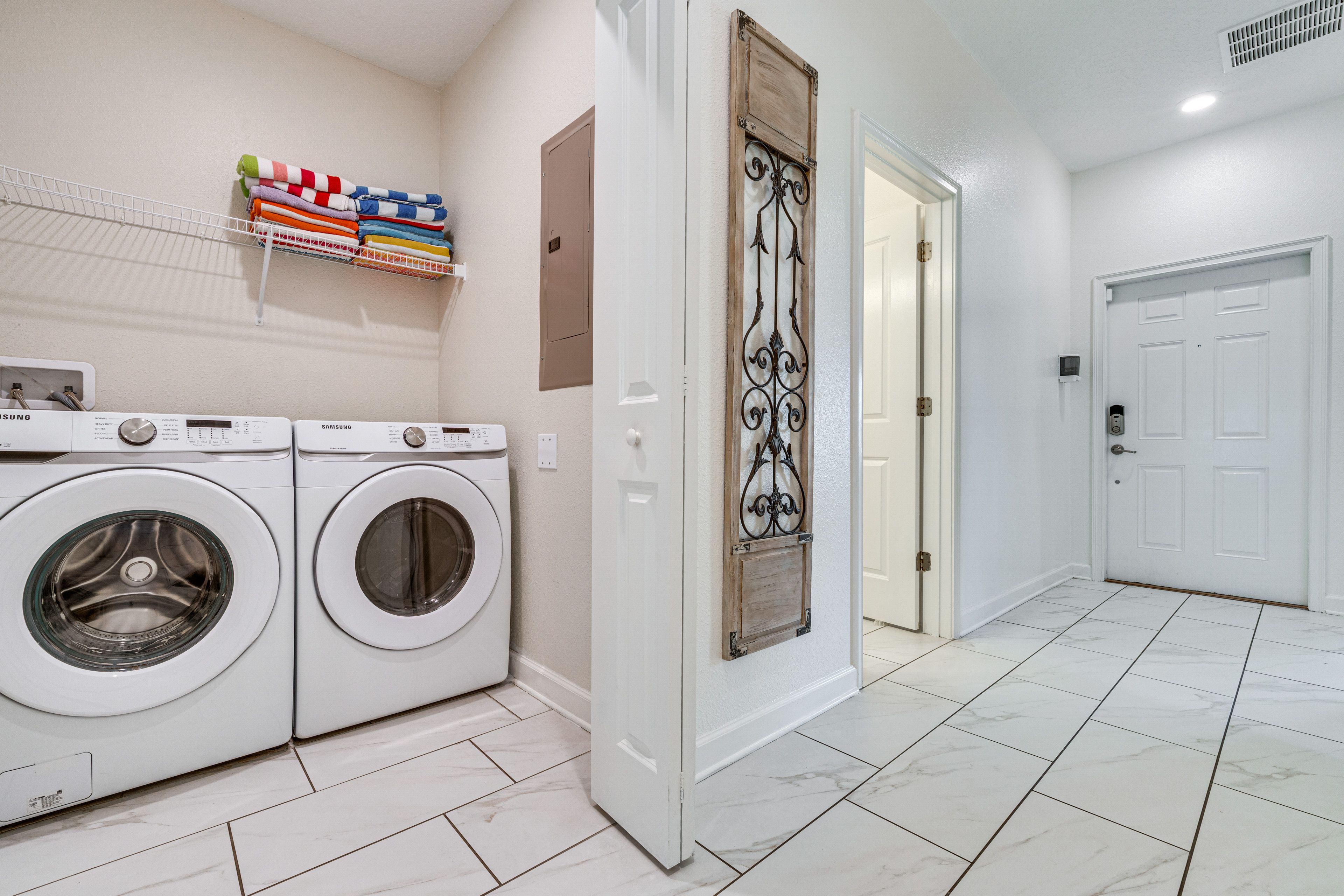 Laundry Room | 1st Floor | Detergent Provided